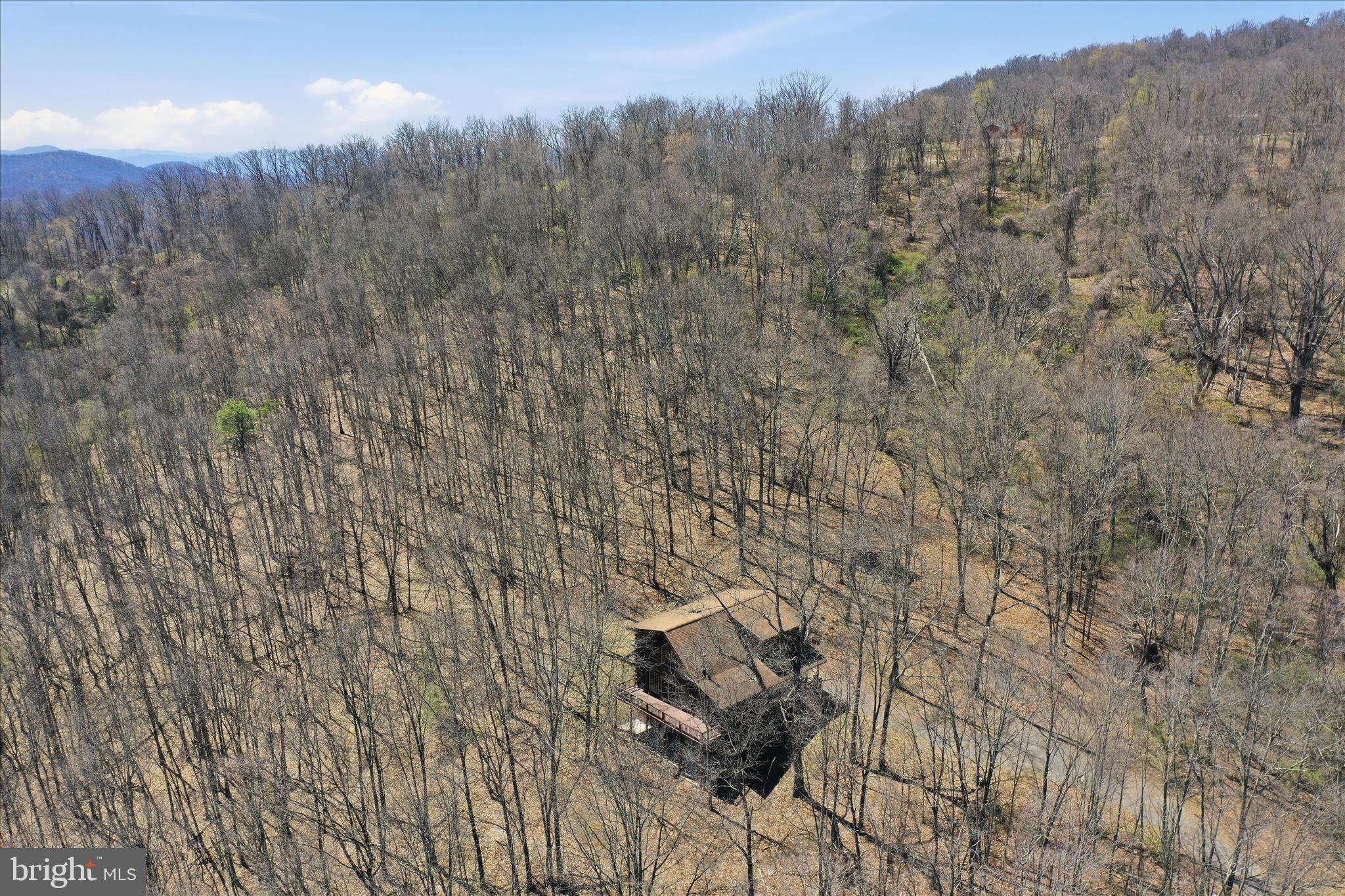 TOP OF THE MOUNTAIN - Residential