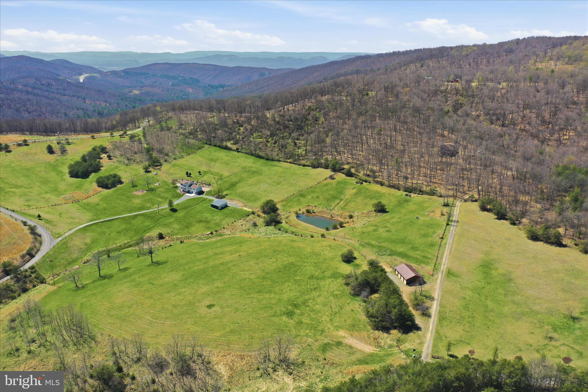 TOP OF THE MOUNTAIN - Residential