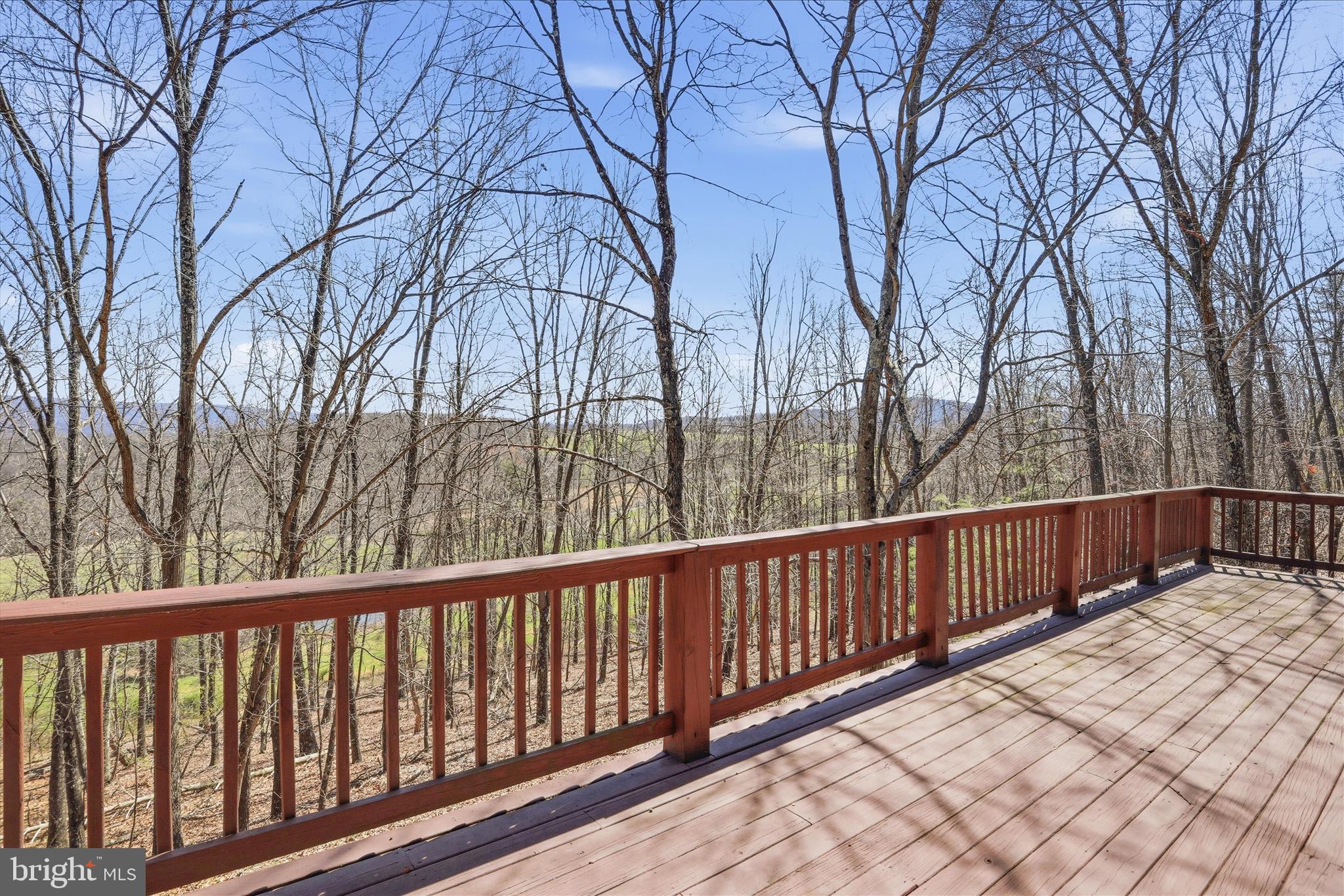 TOP OF THE MOUNTAIN - Residential