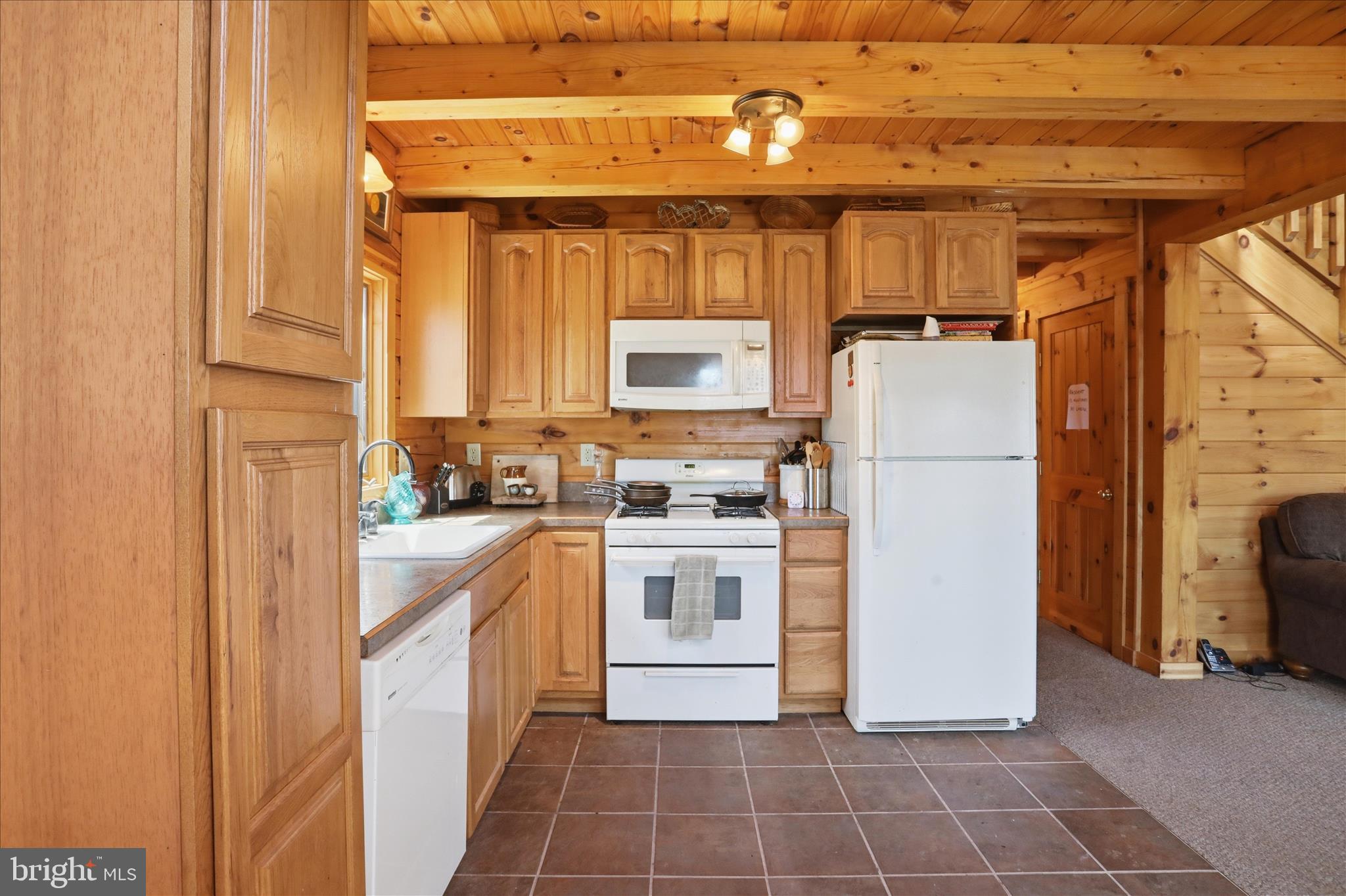 TOP OF THE MOUNTAIN - Residential