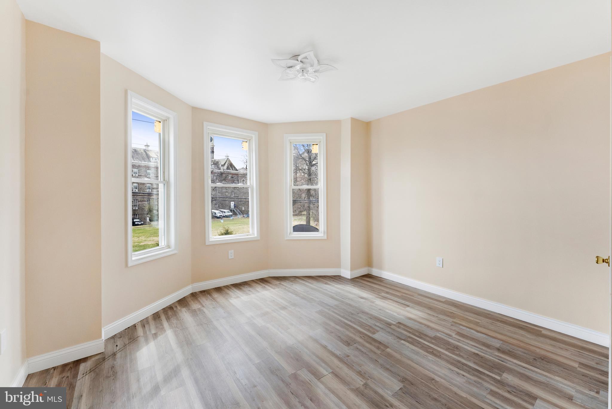 IRVINGTON - Residential