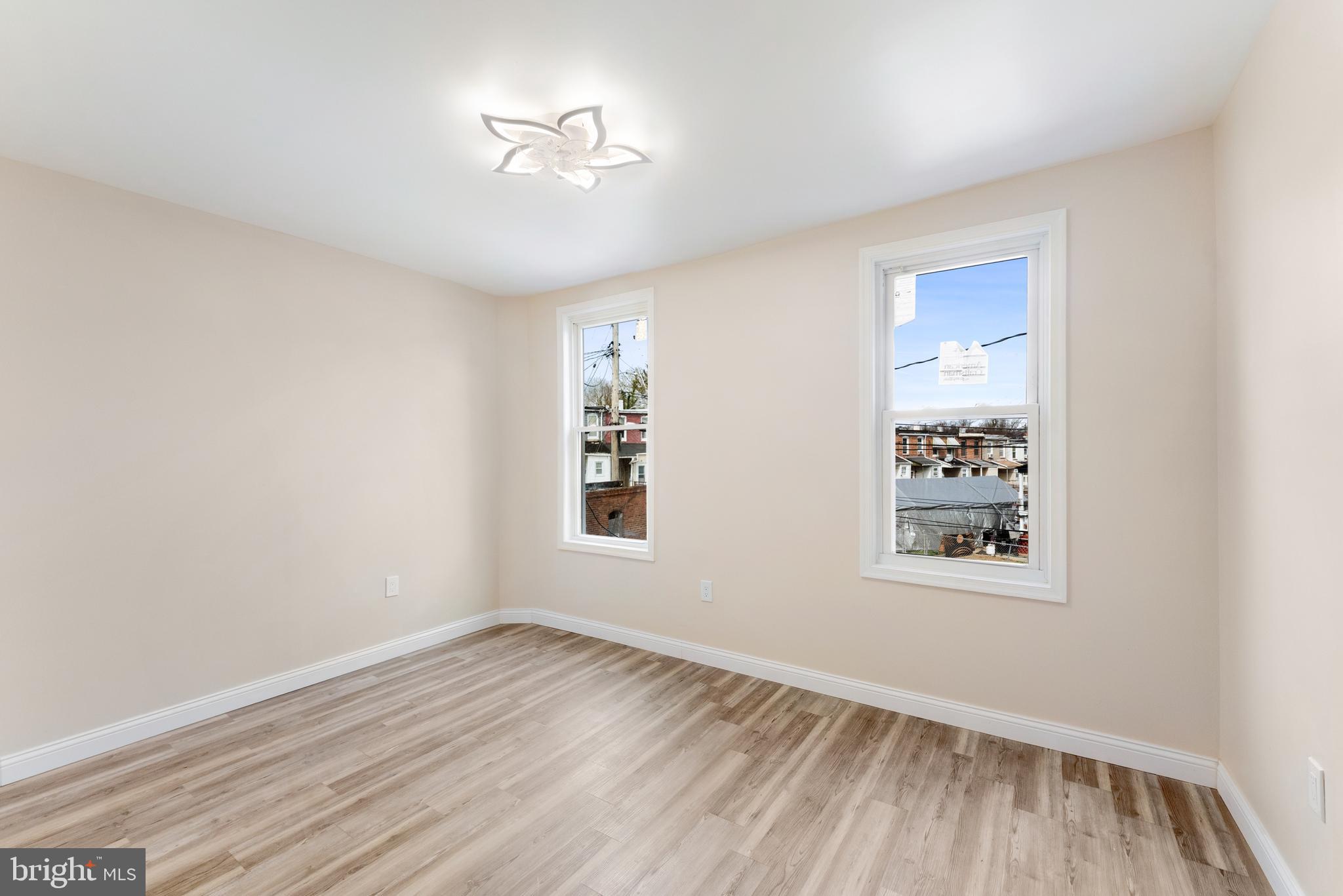 IRVINGTON - Residential