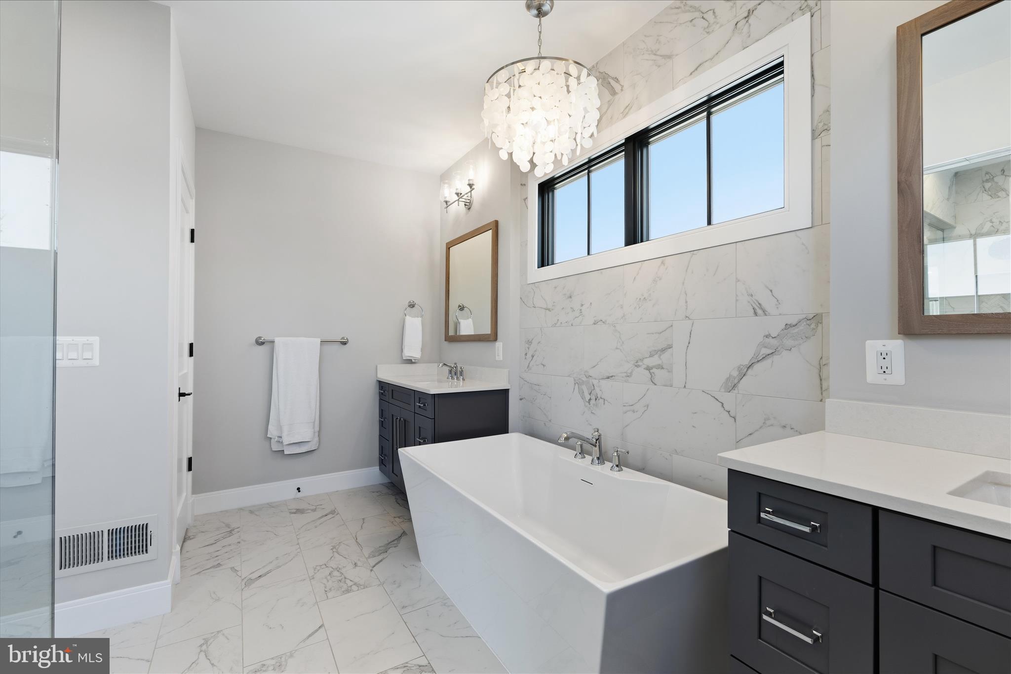 CHEVY CHASE MANOR - Residential