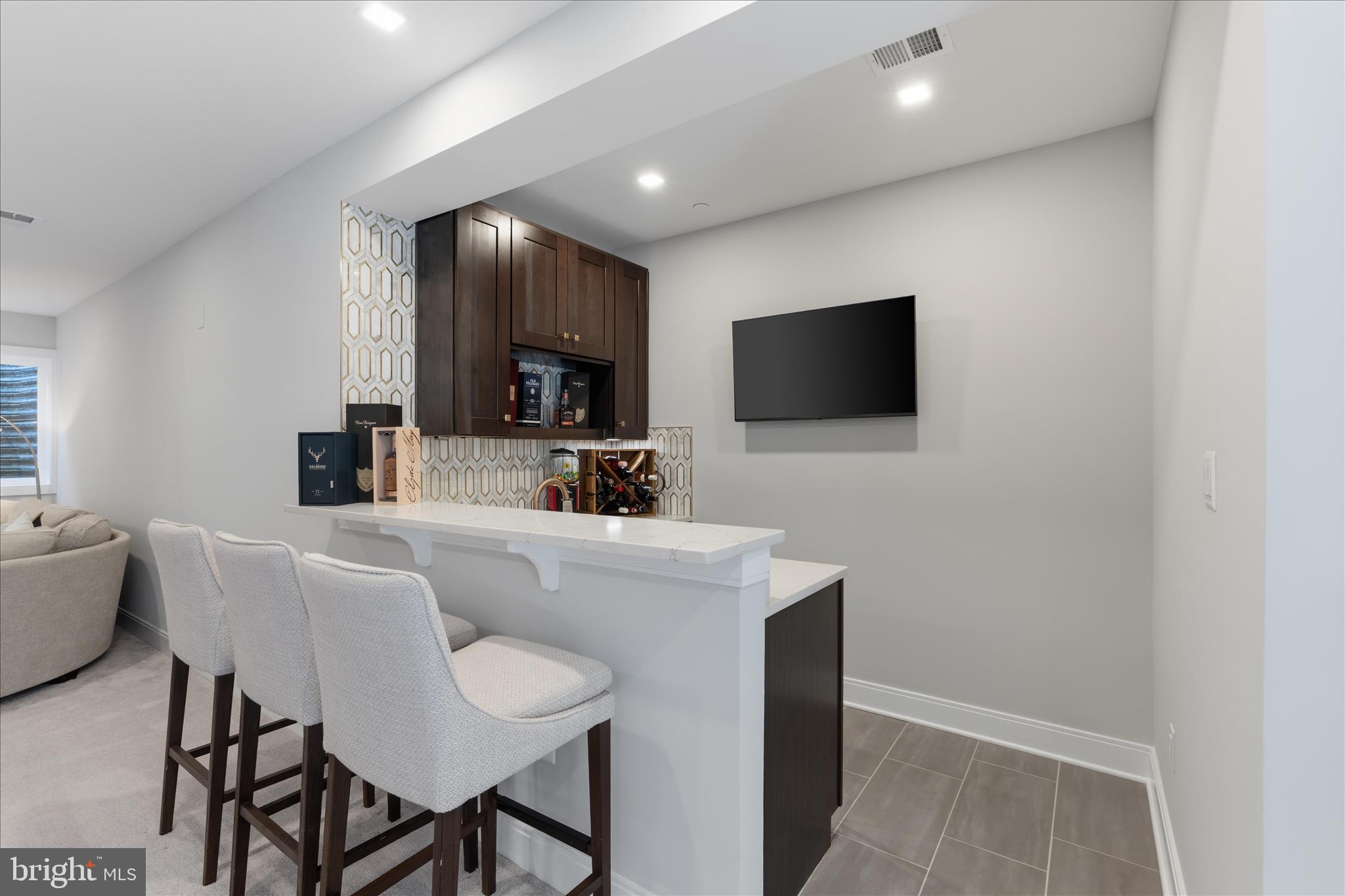 CHEVY CHASE MANOR - Residential