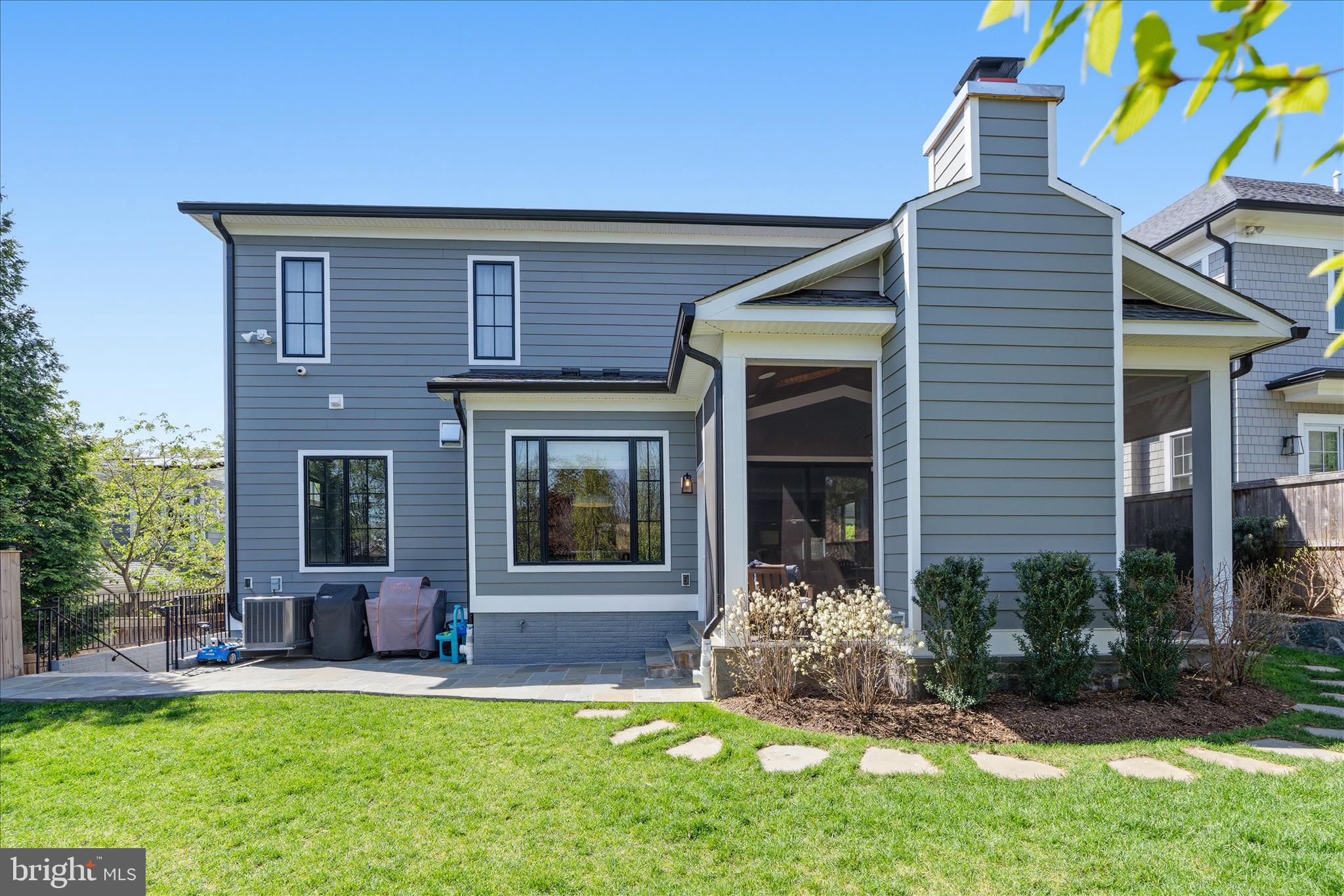 CHEVY CHASE MANOR - Residential