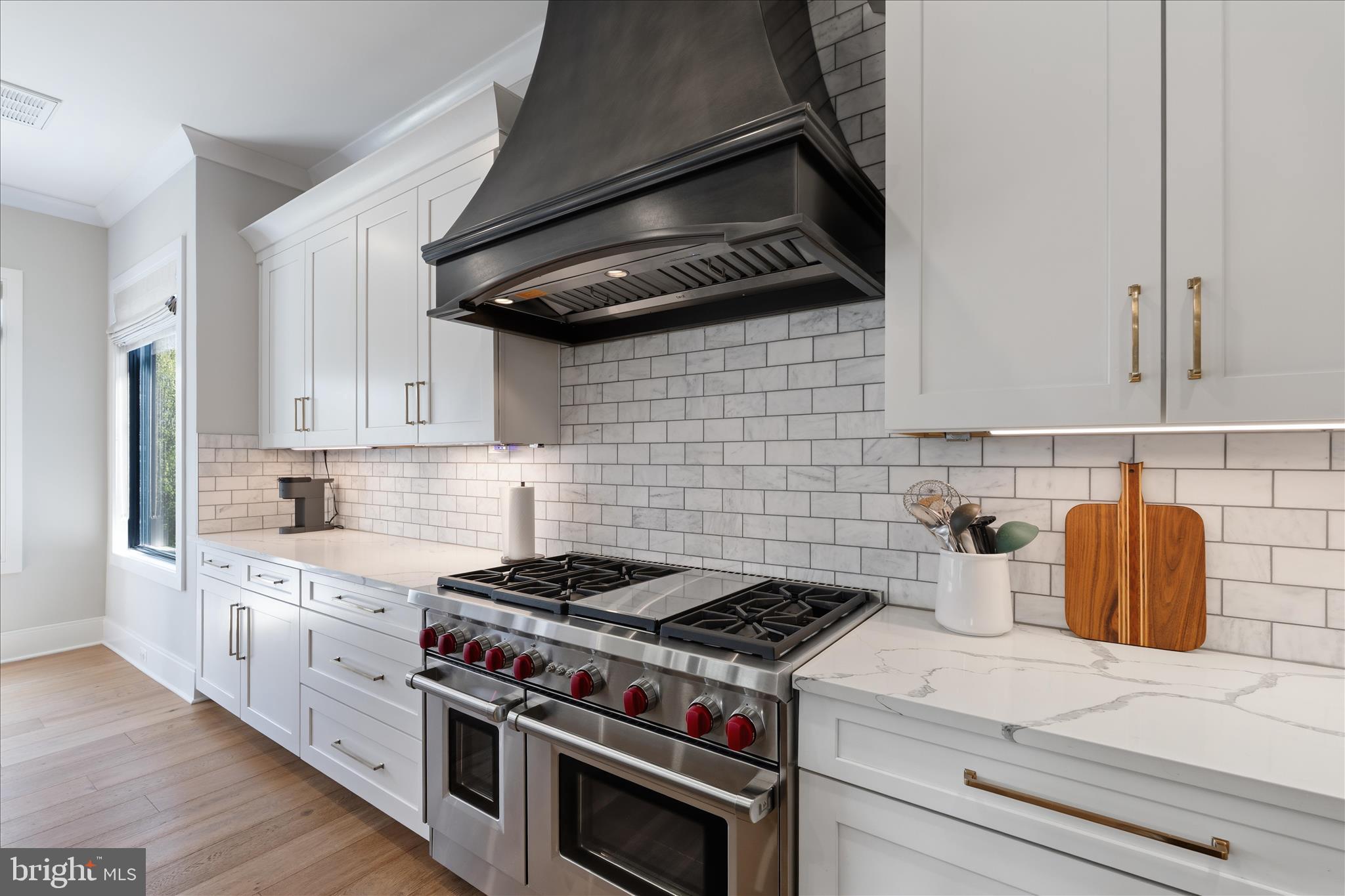 CHEVY CHASE MANOR - Residential