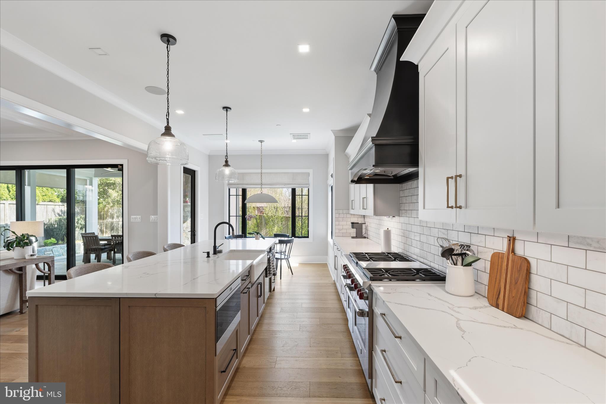 CHEVY CHASE MANOR - Residential