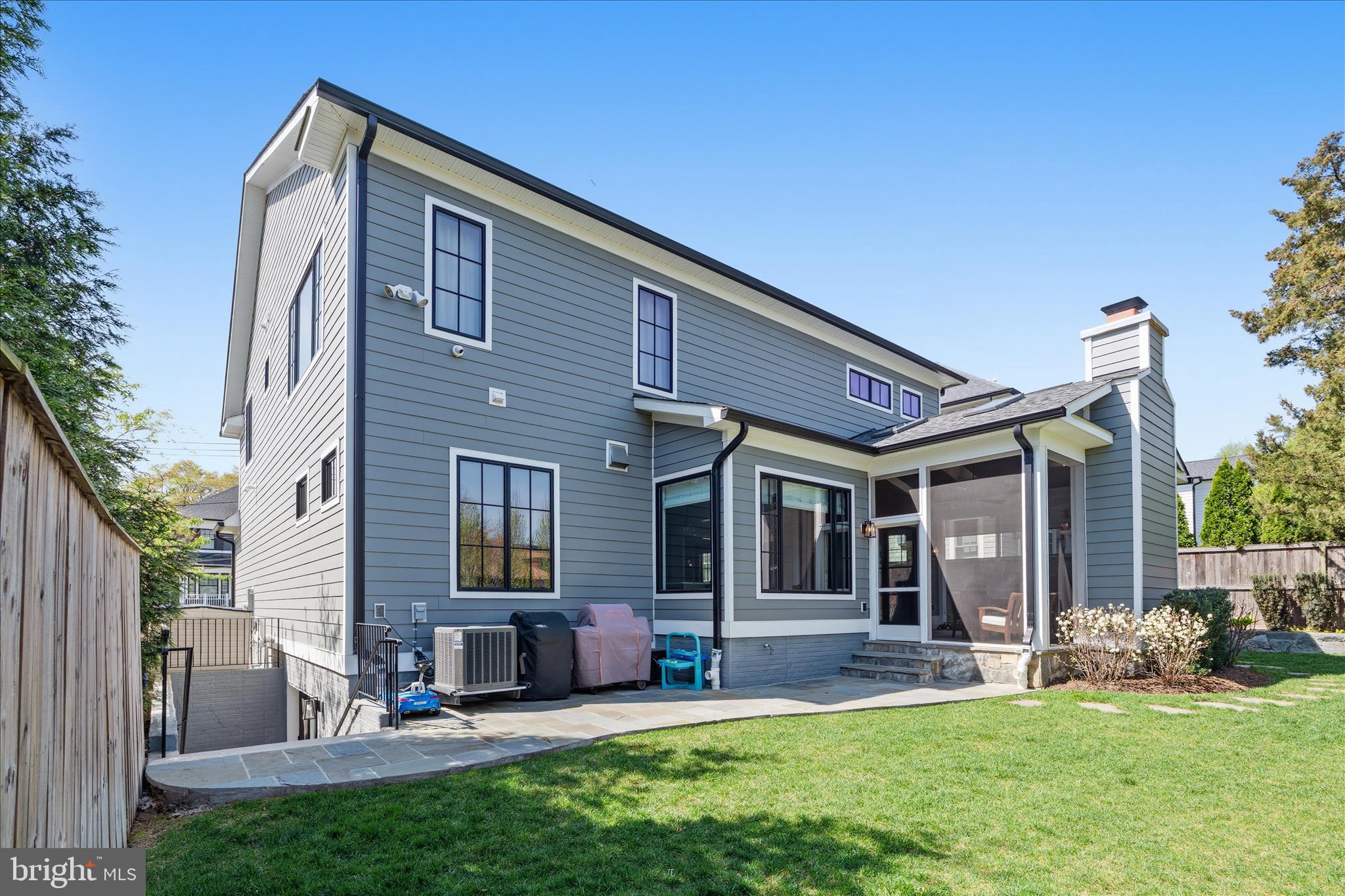 CHEVY CHASE MANOR - Residential