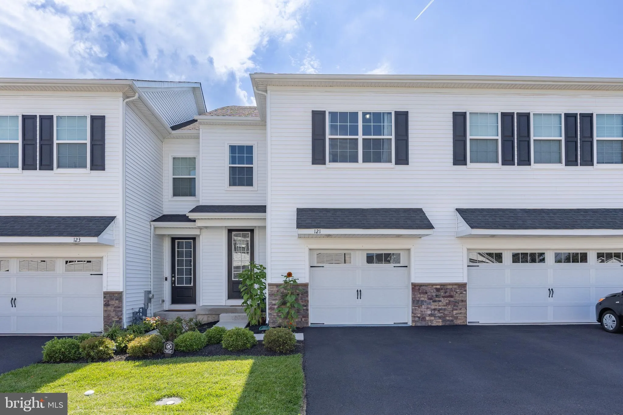 Royersford, Pennsylvania 19468, United States, 3 Bedrooms Bedrooms, ,4 BathroomsBathrooms,Residential,Coming Soon,170585