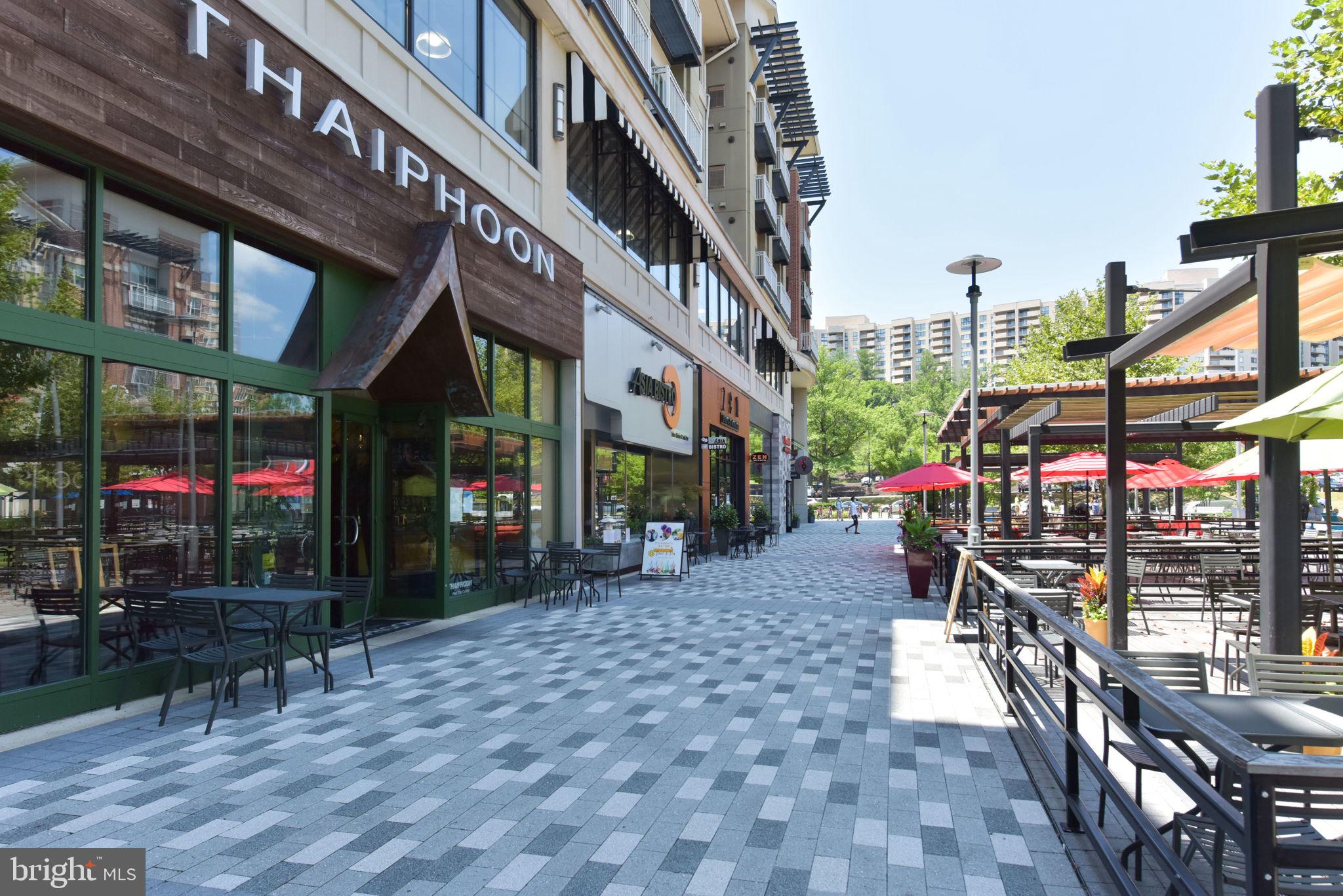 ARLINGTON RIDGE - Residential