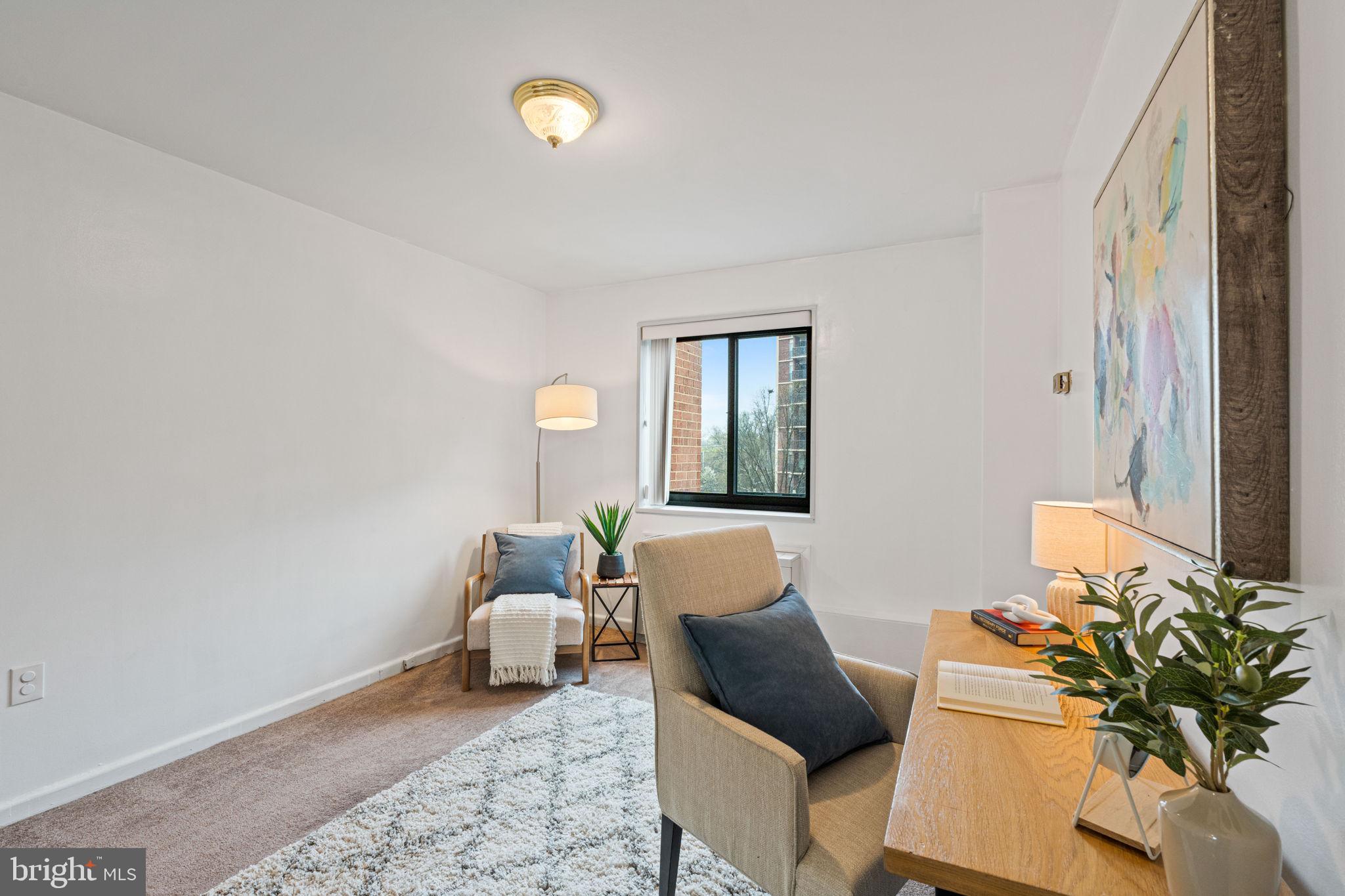 ARLINGTON RIDGE - Residential