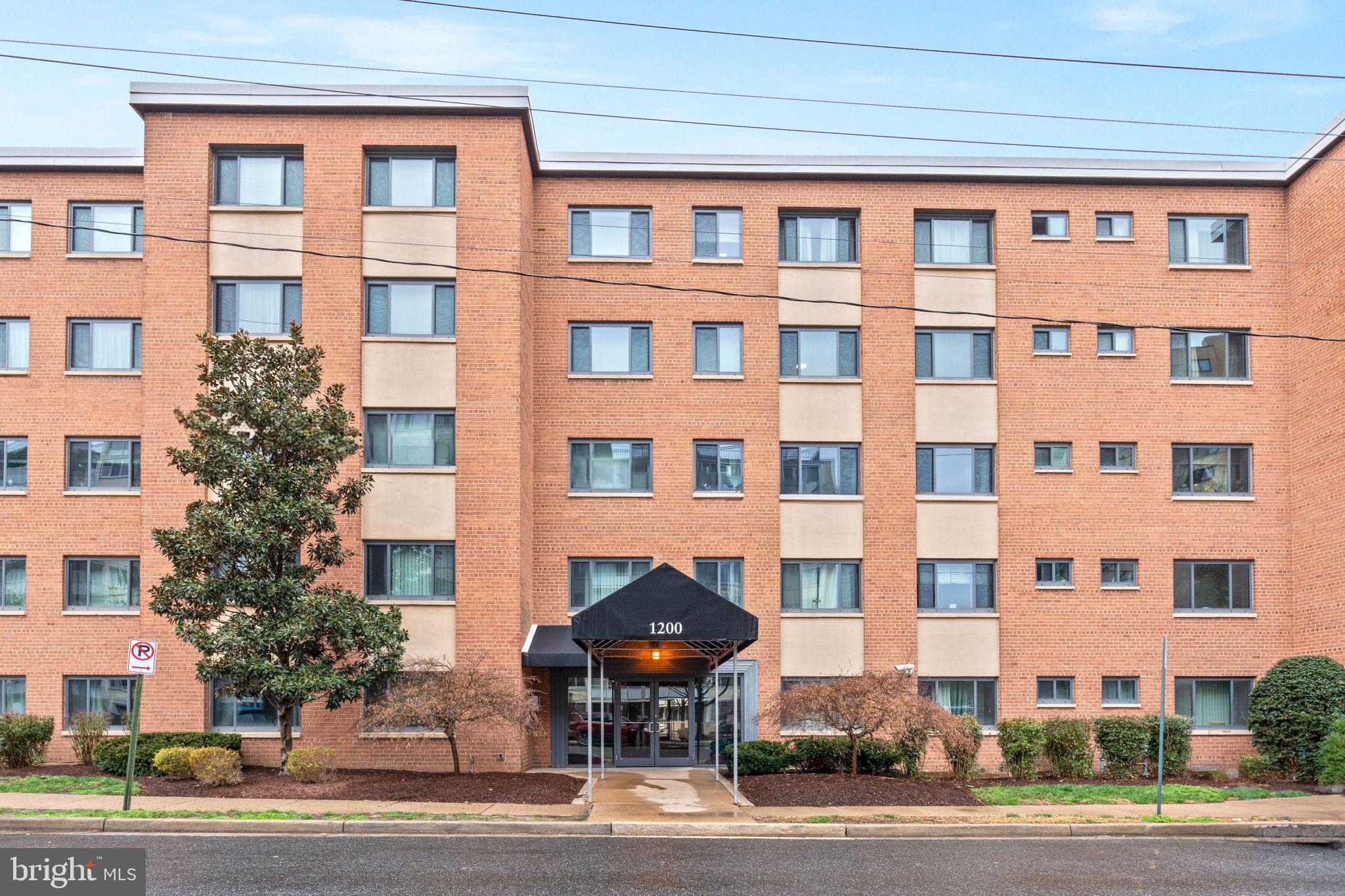 ARLINGTON RIDGE - Residential