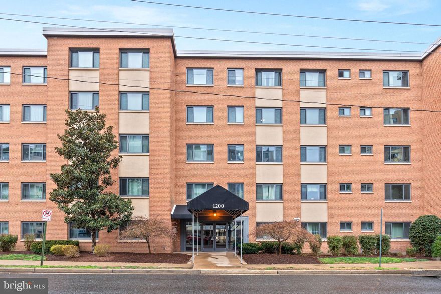 Welcome home to The Cavendish! The location of this sophisticated Pentagon City condo can't be beat! Less than a half a mile to Planet Fitness, Harris Teeter, Walgreens, Lebanese Taverna, and all that lively Pentagon Row has to offer! Inside the entrance, you’ll discover the gorgeous and inviting kitchen, featuring rich wooden cabinets, sleek granite countertops, stainless steel appliances, and an island breakfast bar.  It opens directly into the spacious combined living and dining room, with large windows filling the unit with an abundance of natural light. This open floor plan is ideal for entertaining friends or family! Continue down the hall, where the primary bedroom and second bedroom both include large closets and plush carpeted flooring. In the hall, the full bathroom boasts a handsome tile tub surround and an upgraded vanity. This unit has an abundance of storage, with multiple hall closets. Community amenities include a shared laundry room, abundant parking, and an outdoor pool. Be close to everything you can think of! Just Minutes to Whole Foods, Costco, Target, The Fashion Centre at Pentagon City, Crystal City, Potomac Yard,  Virginia Highlands Park & Athletic Fields, The Pentagon, and Amazon HQ2. Quick access to Pentagon City Metro Station, I-395, Rte 1, GW Memorial Parkway, Army Navy Drive, and Washington Boulevard. Schedule a private tour of your beautiful new home today!