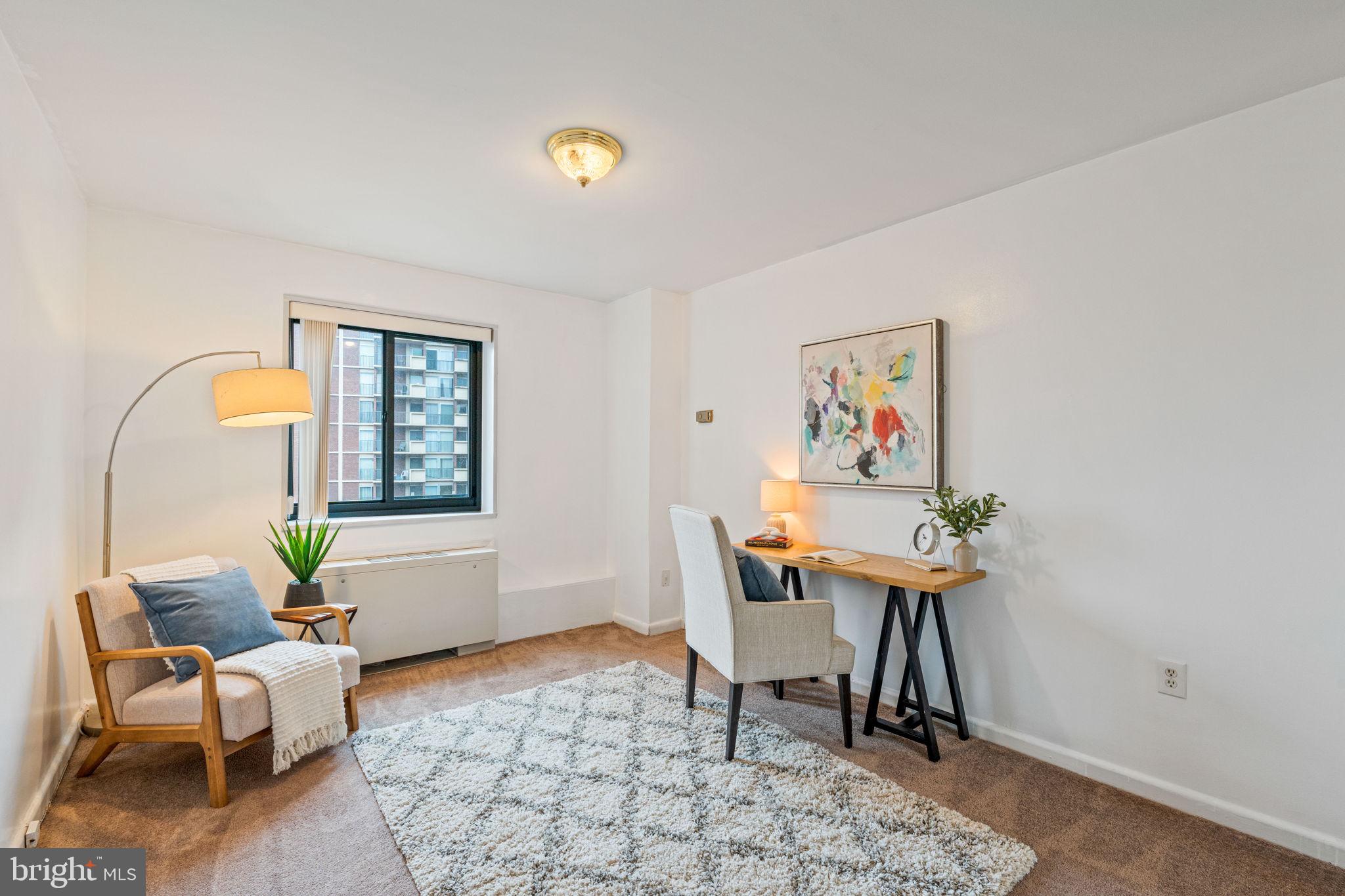 ARLINGTON RIDGE - Residential