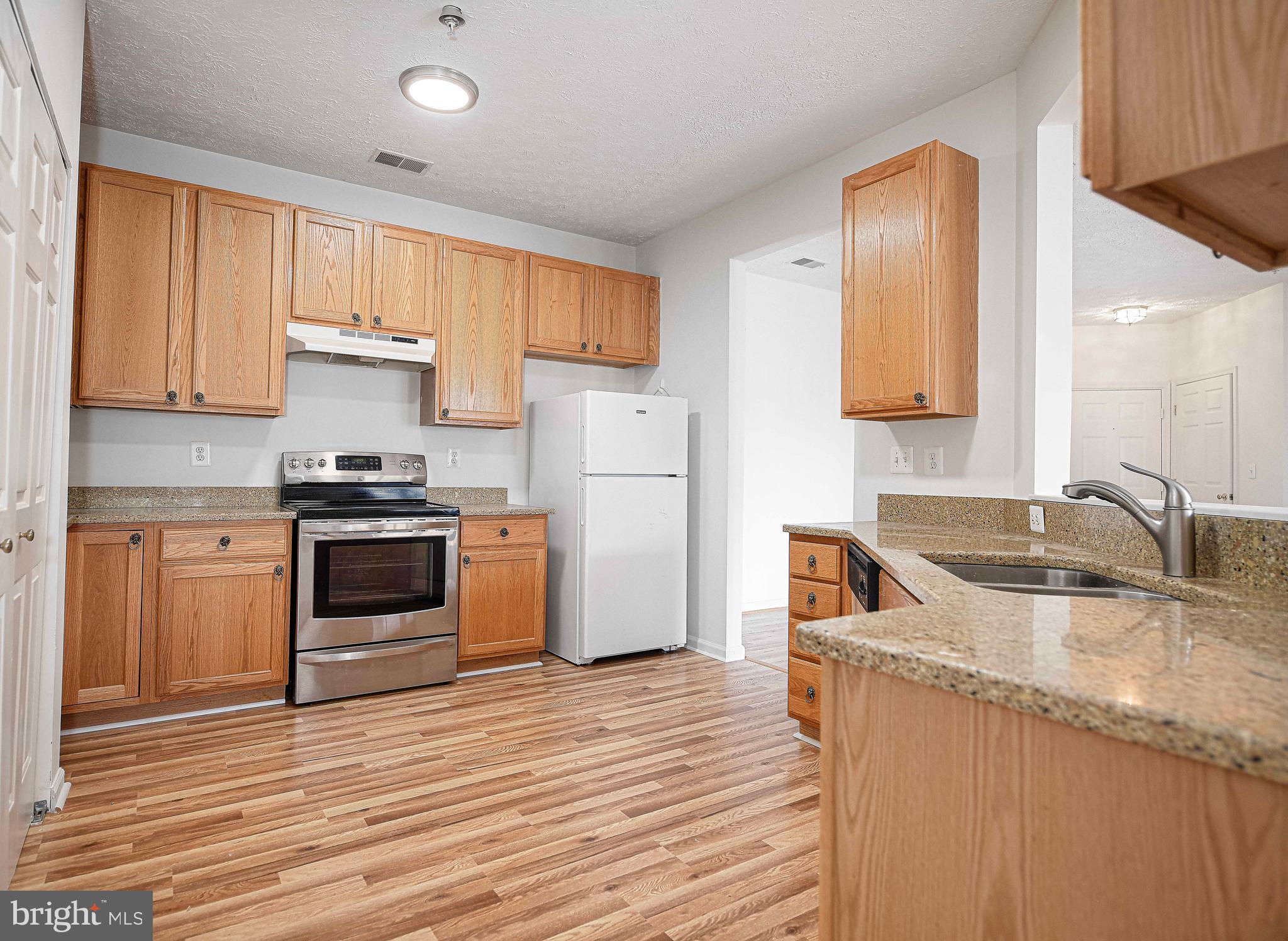 PERRY HALL FARMS GARDEN CONDOS - Residential