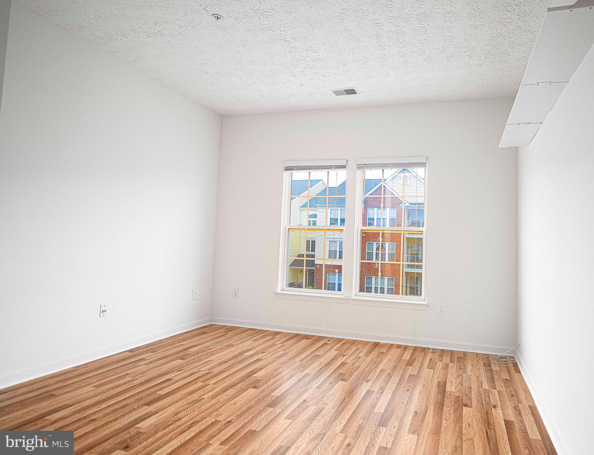 PERRY HALL FARMS GARDEN CONDOS - Residential