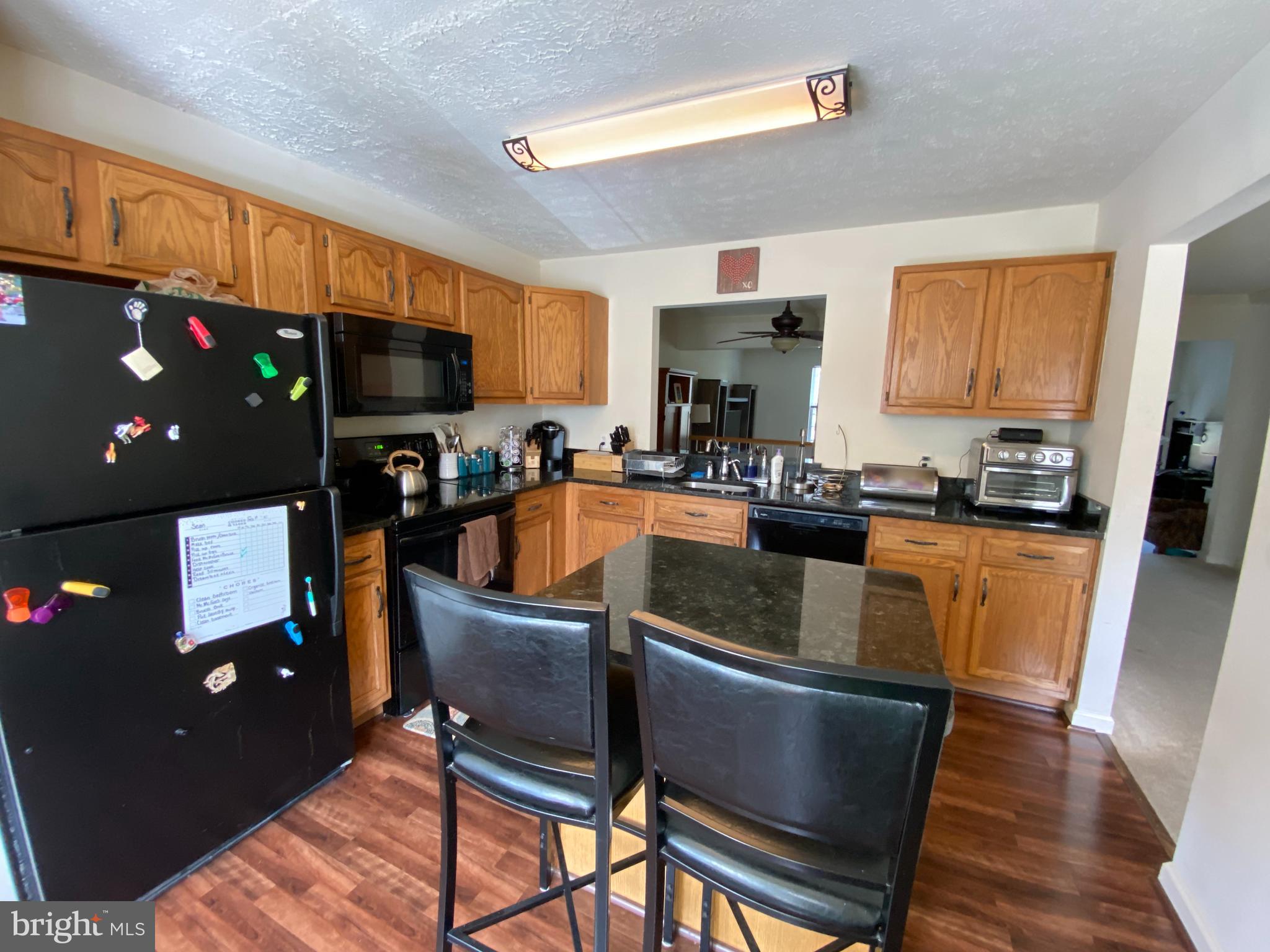 PARK RIDGE - Residential Lease