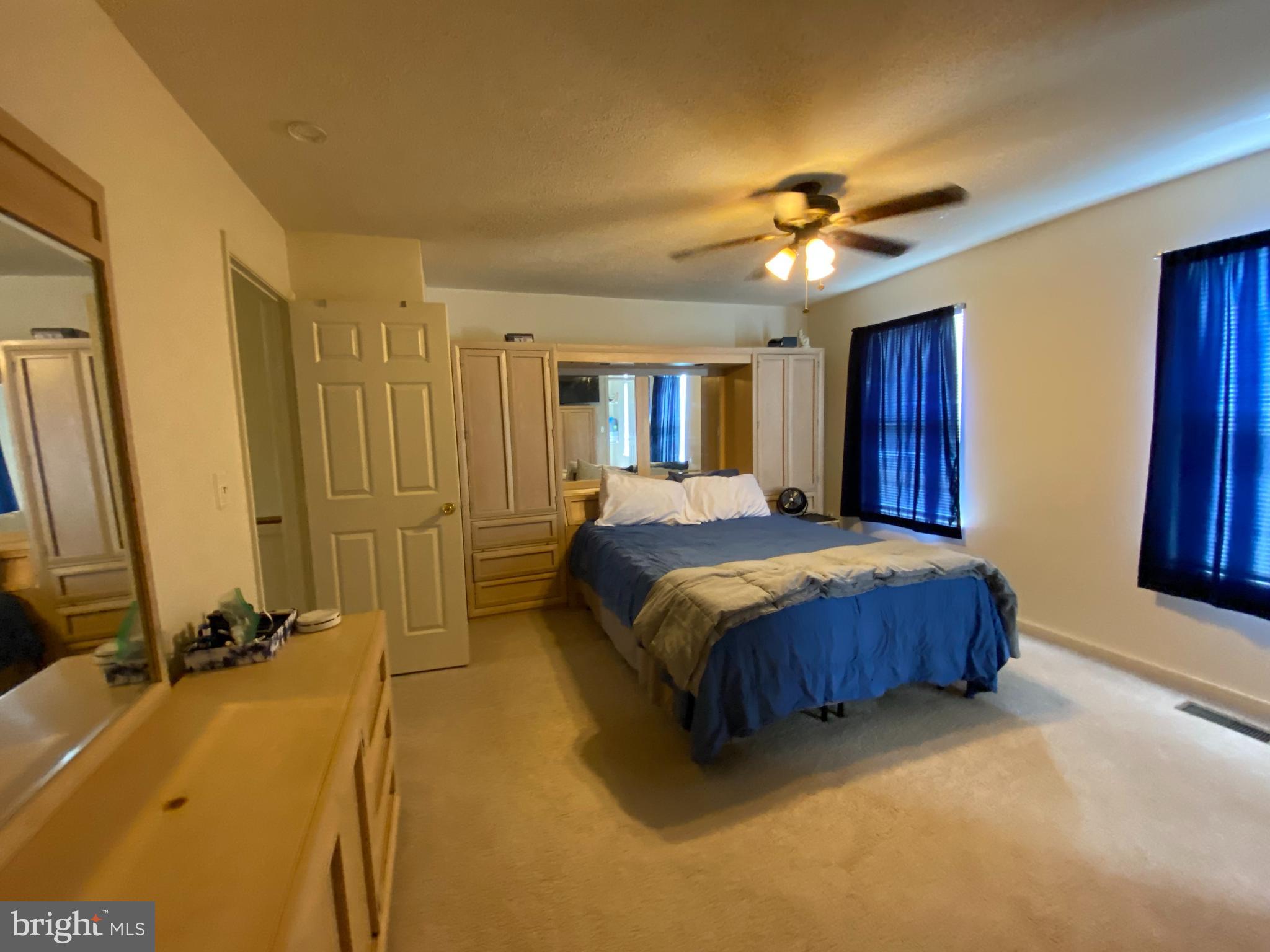 PARK RIDGE - Residential Lease