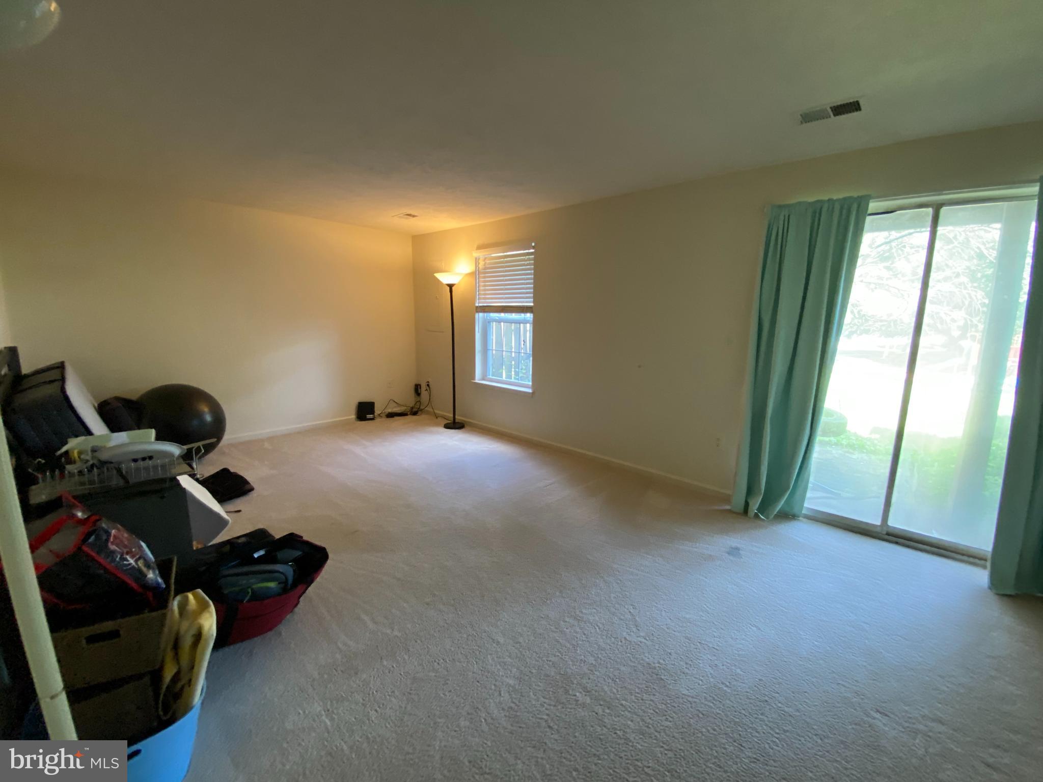 PARK RIDGE - Residential Lease