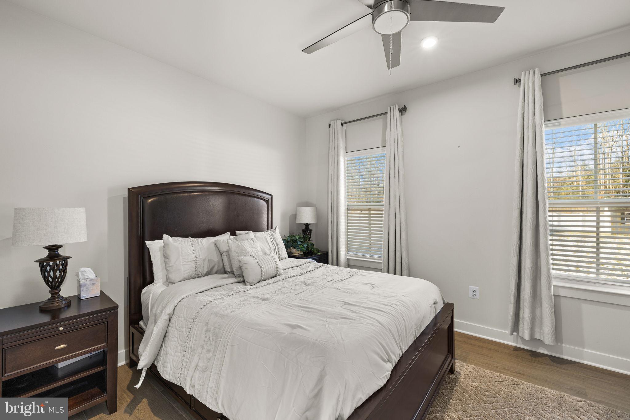 WOODBERRY MANOR - Residential