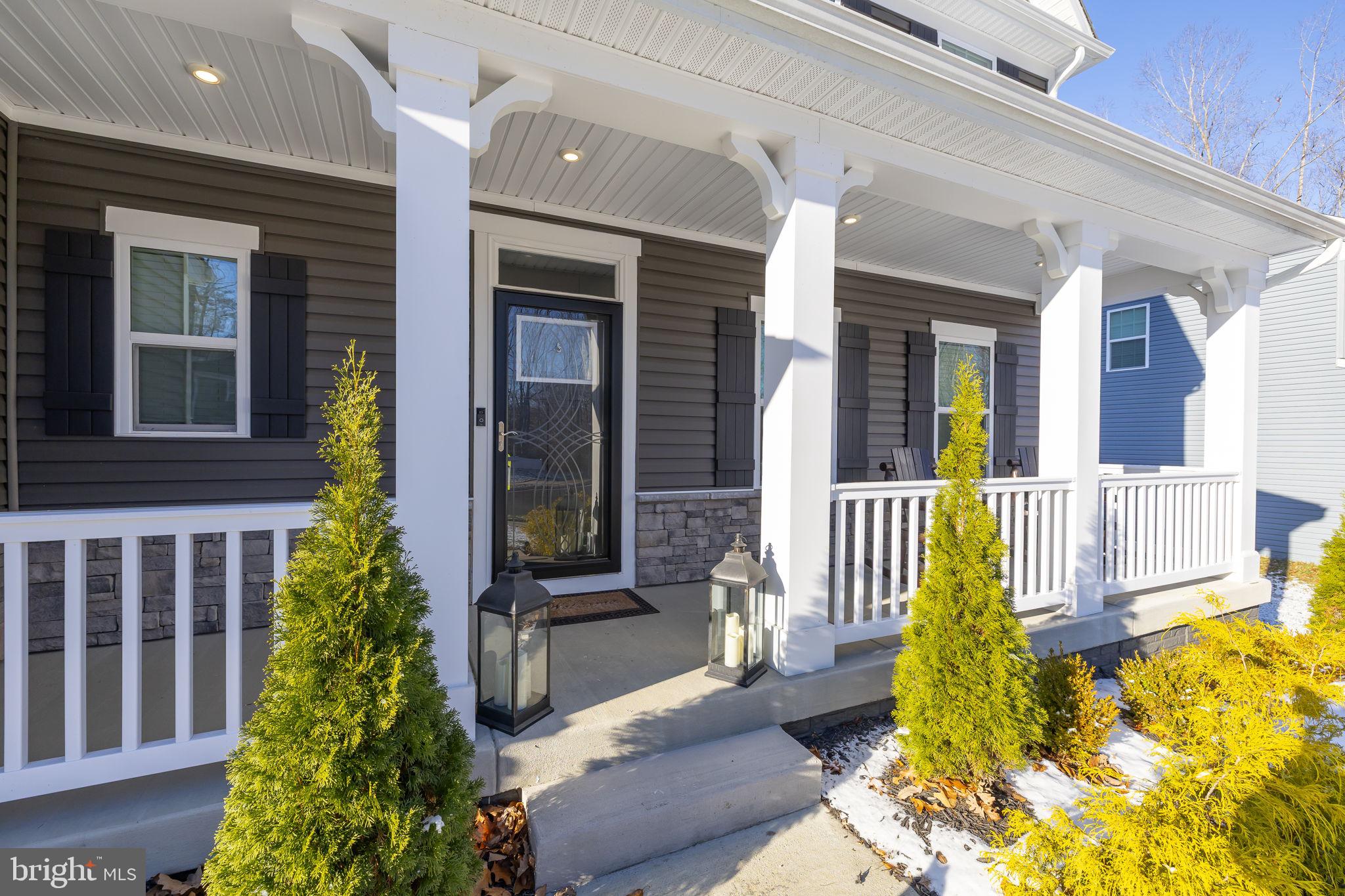 WOODBERRY MANOR - Residential