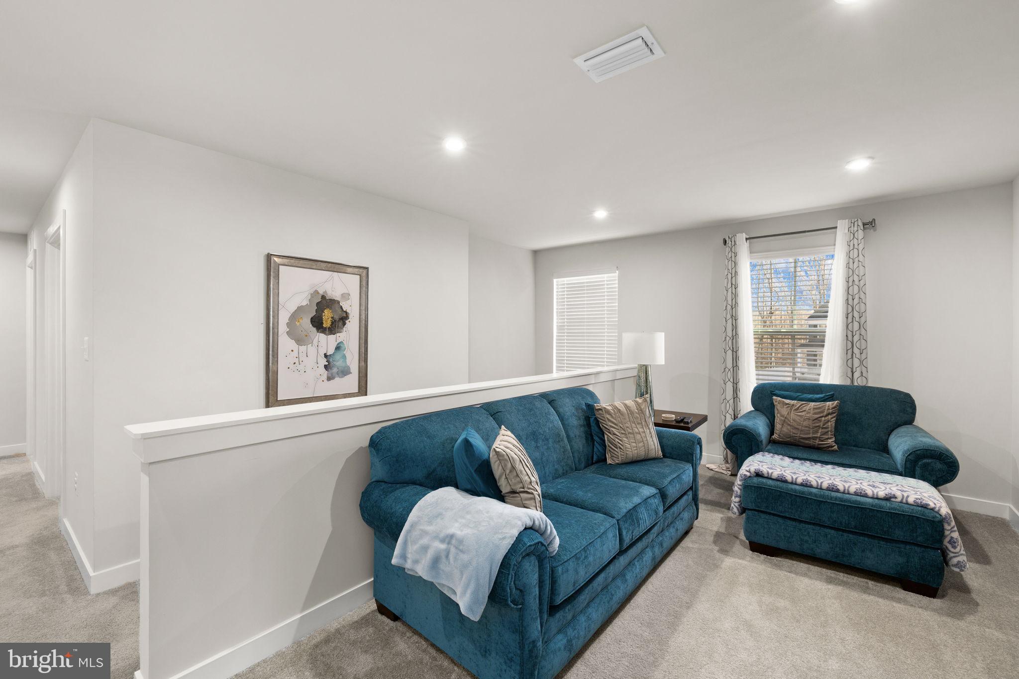 WOODBERRY MANOR - Residential