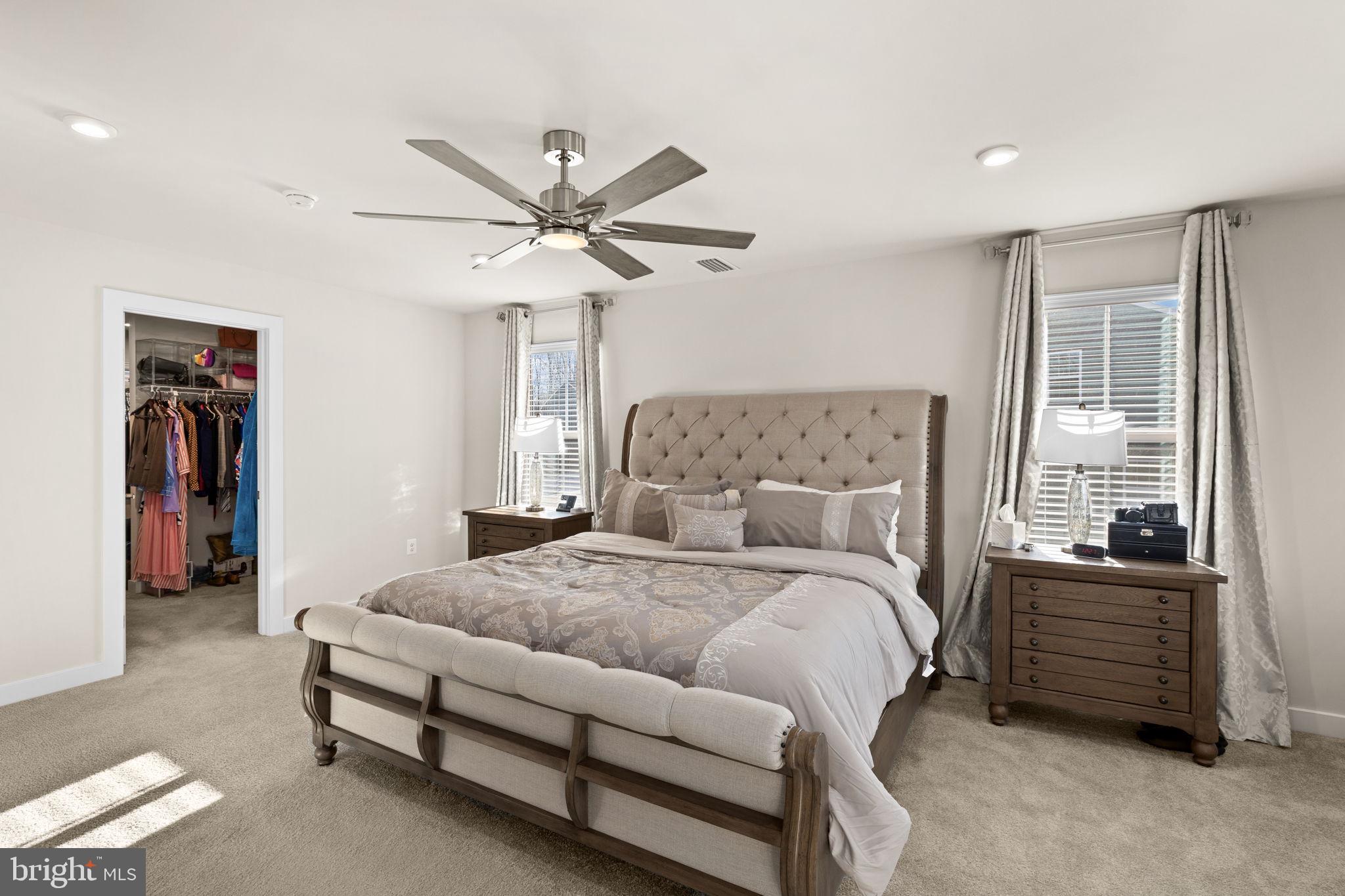 WOODBERRY MANOR - Residential