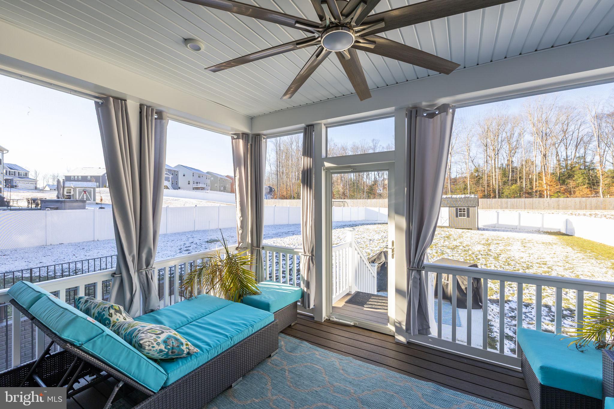 WOODBERRY MANOR - Residential