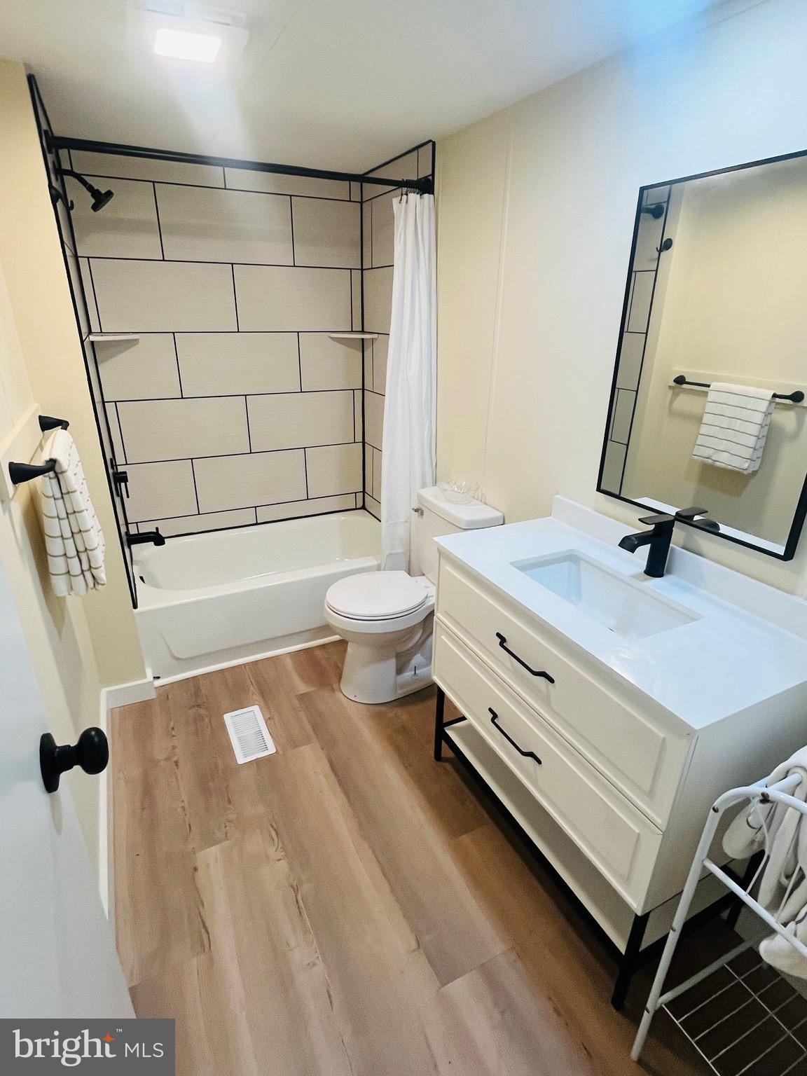 PHEASANT RIDGE - Residential