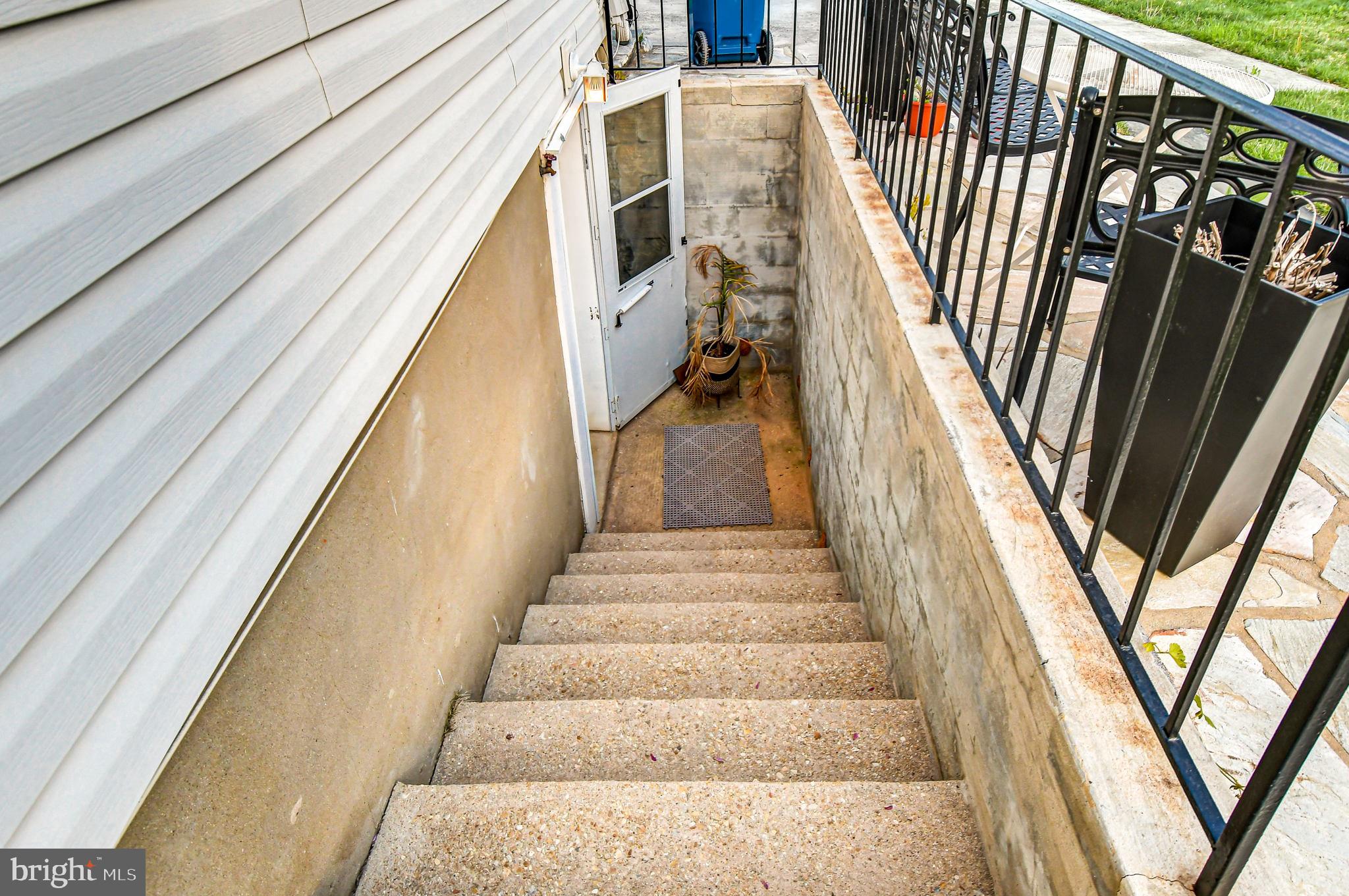 PIMMIT HILLS - Residential