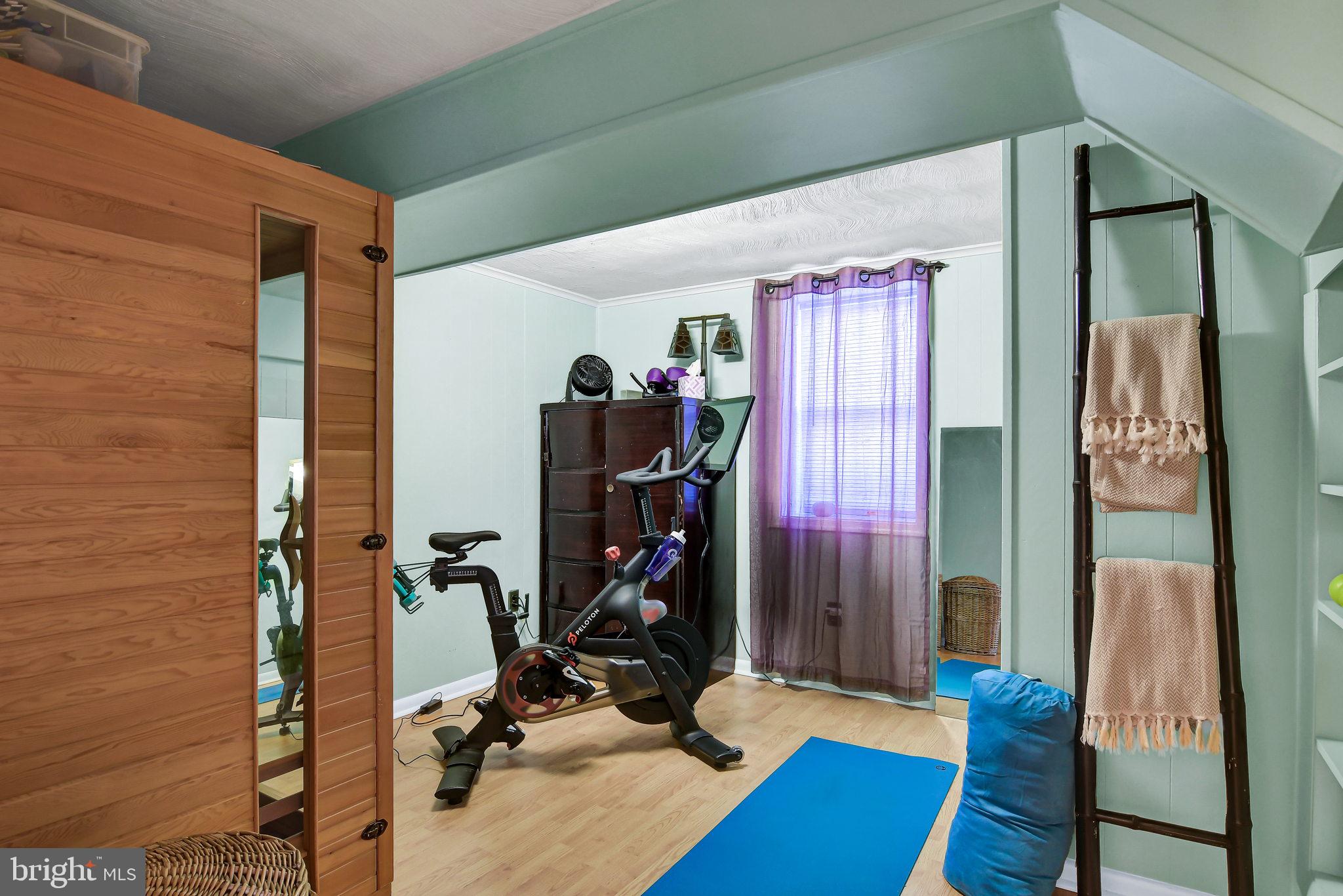 PIMMIT HILLS - Residential