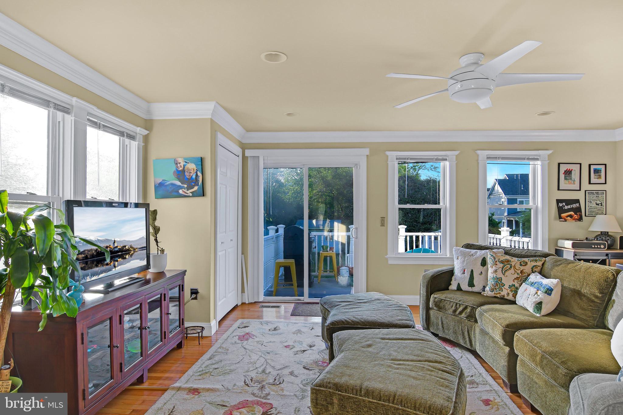 PIMMIT HILLS - Residential