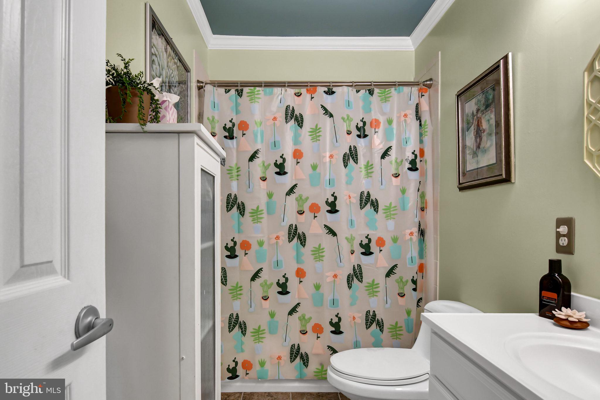 PIMMIT HILLS - Residential