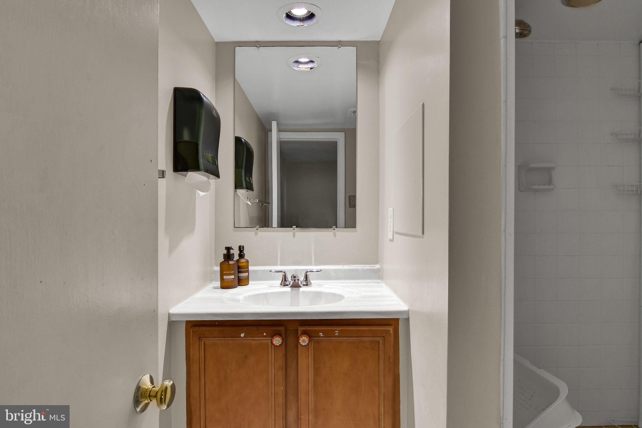 PIMMIT HILLS - Residential