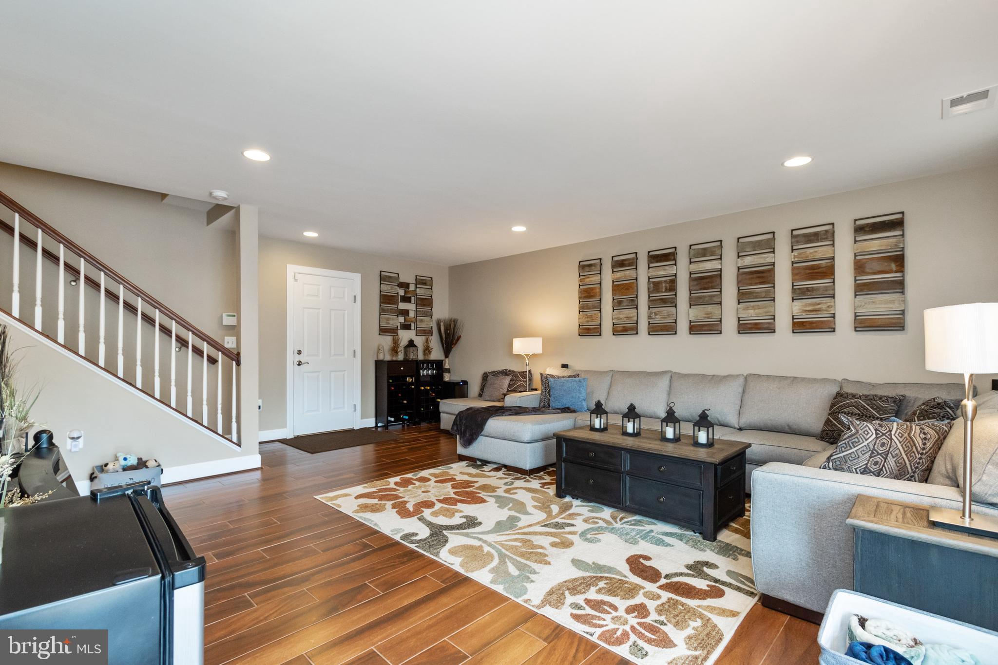 POWELLS LANDING - Residential