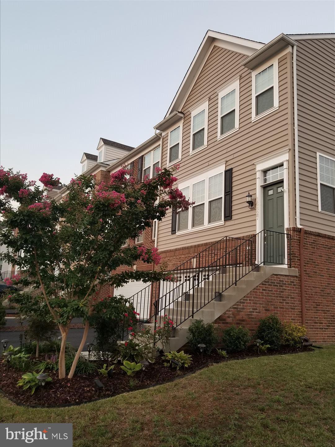 POWELLS LANDING - Residential