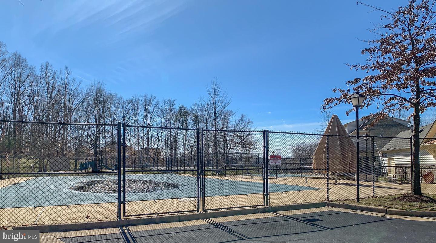 POWELLS LANDING - Residential