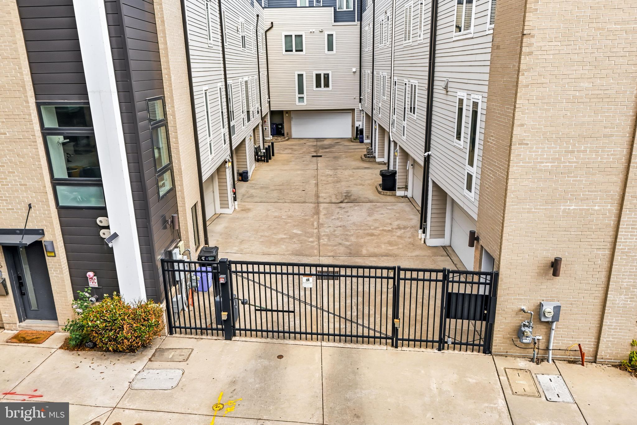 604 N 4TH STREET