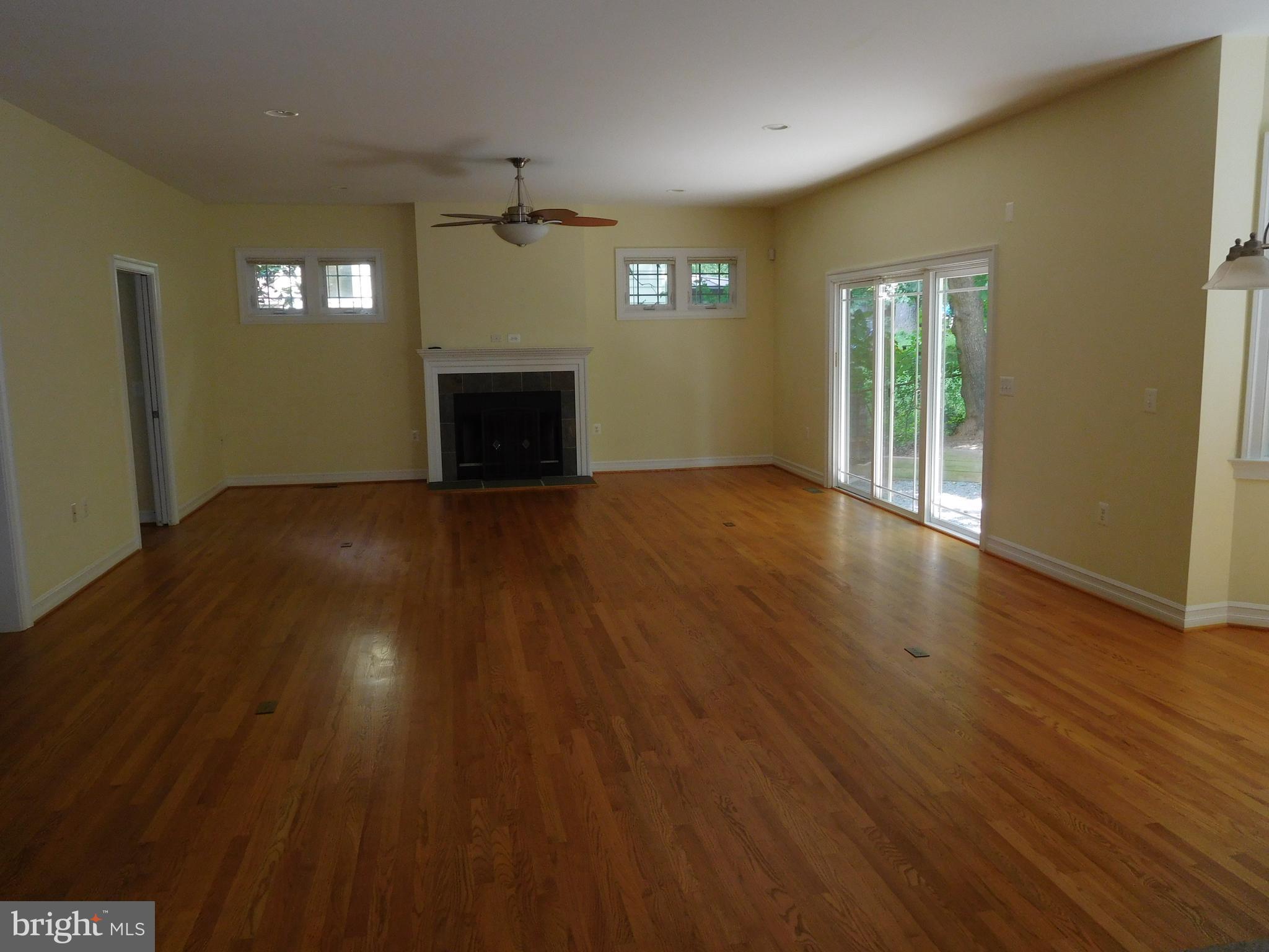 ELLISON HEIGHTS - Residential Lease