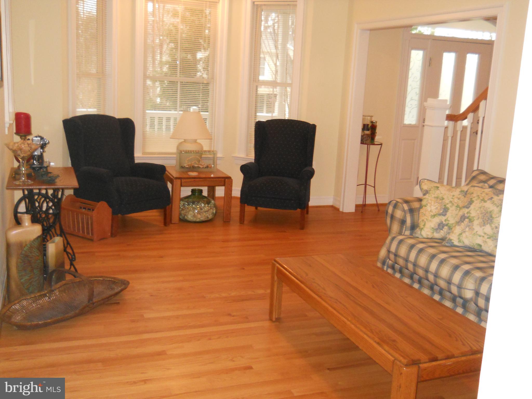 ELLISON HEIGHTS - Residential Lease