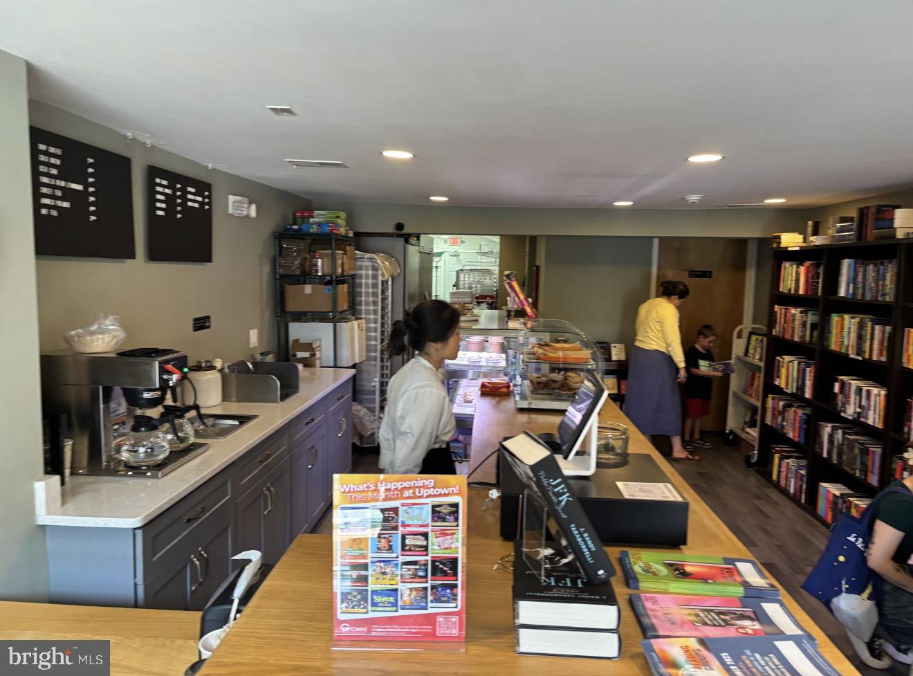 WEST CHESTER - Commercial Lease