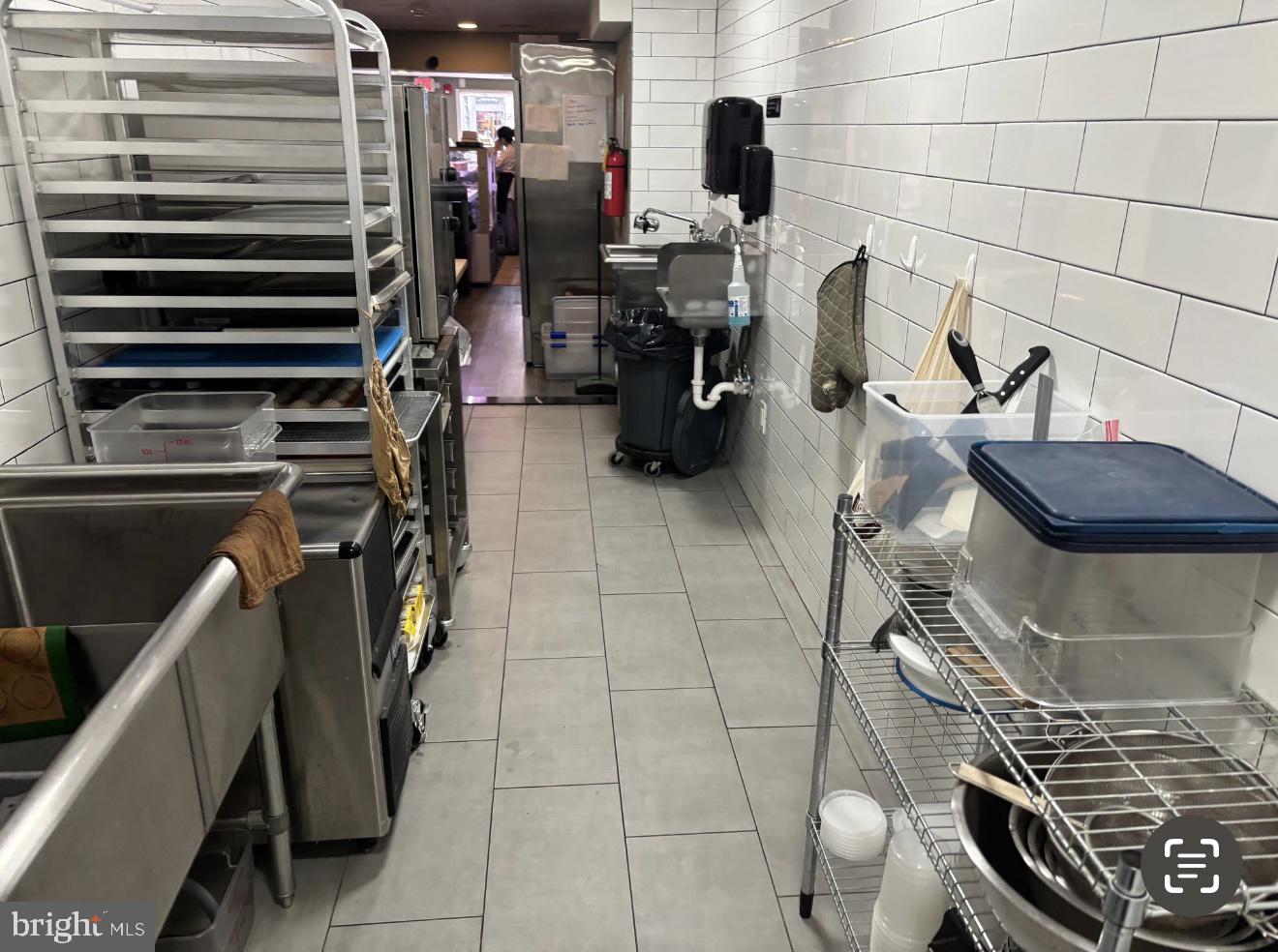 WEST CHESTER - Commercial Lease