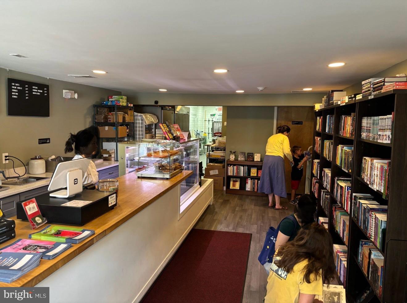 WEST CHESTER - Commercial Lease