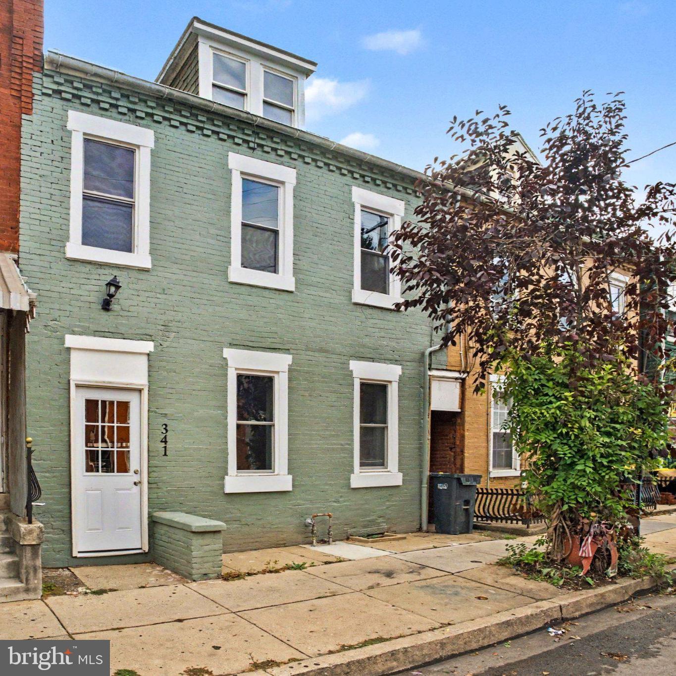 341 S PRINCE STREET