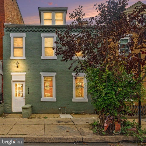 Townhouse For Sale - 341 S Prince Street<br/> Lancaster County, LANCASTER, PA 17603