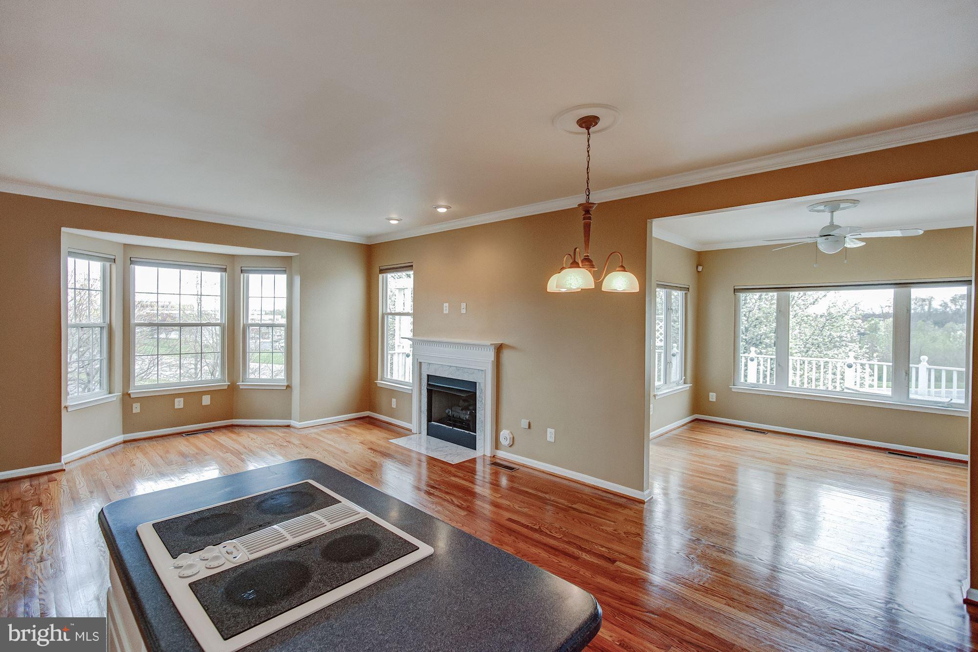 FARMWELL HUNT - Residential