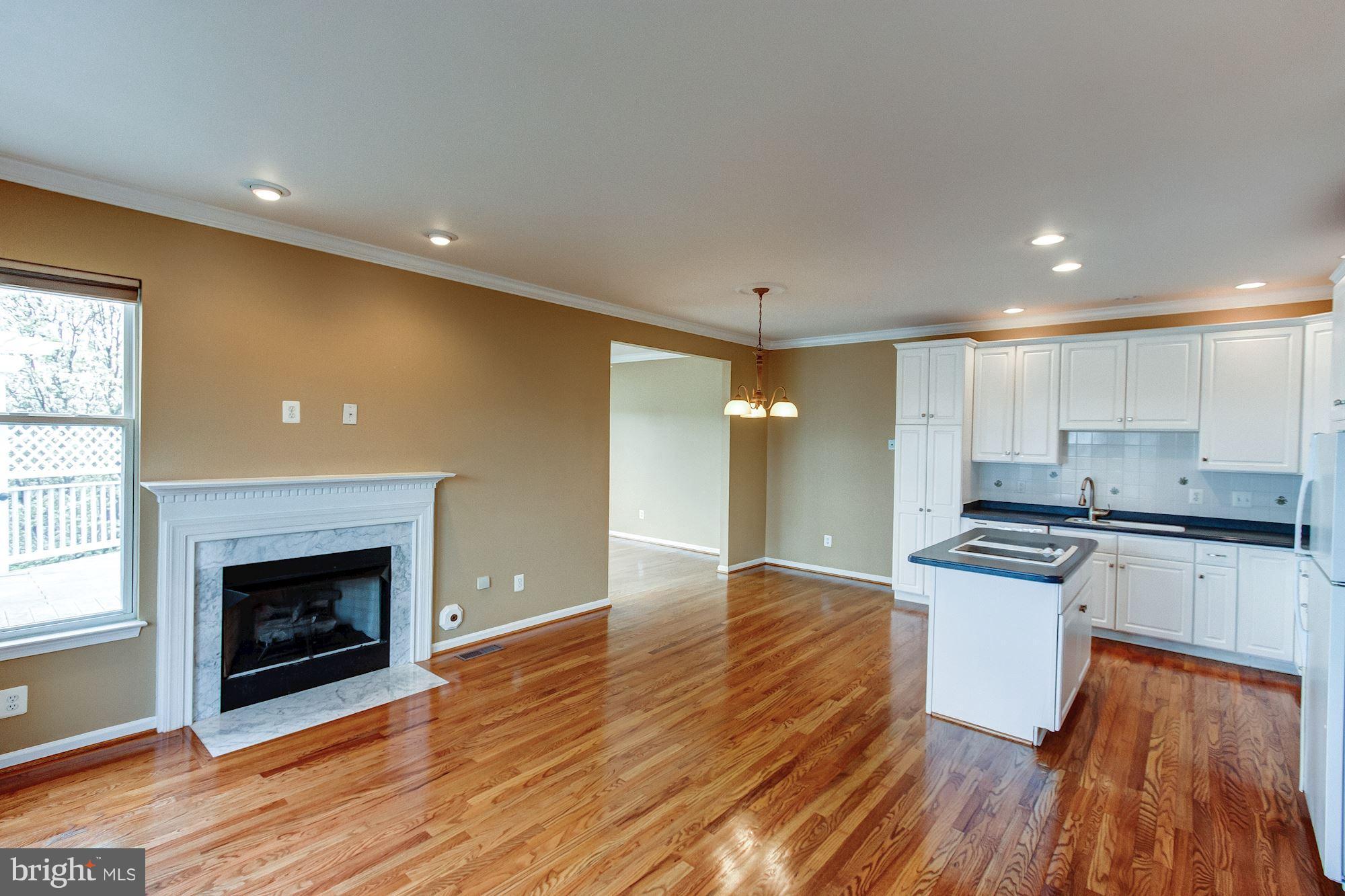 FARMWELL HUNT - Residential