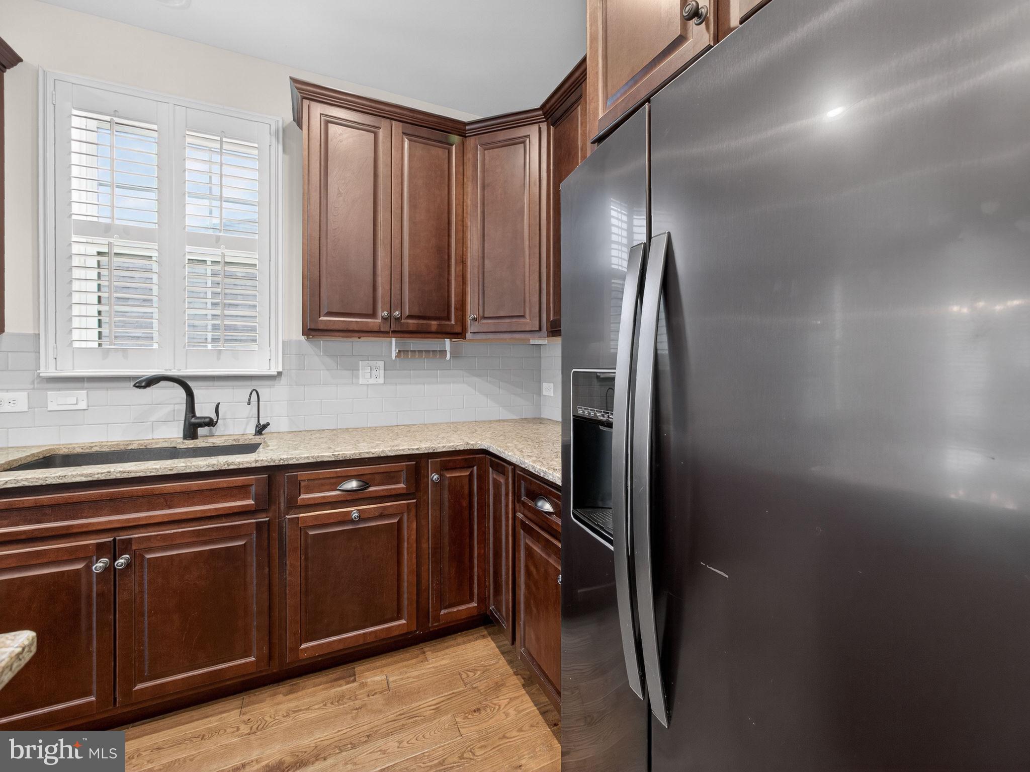 INDIAN CREEK - Residential