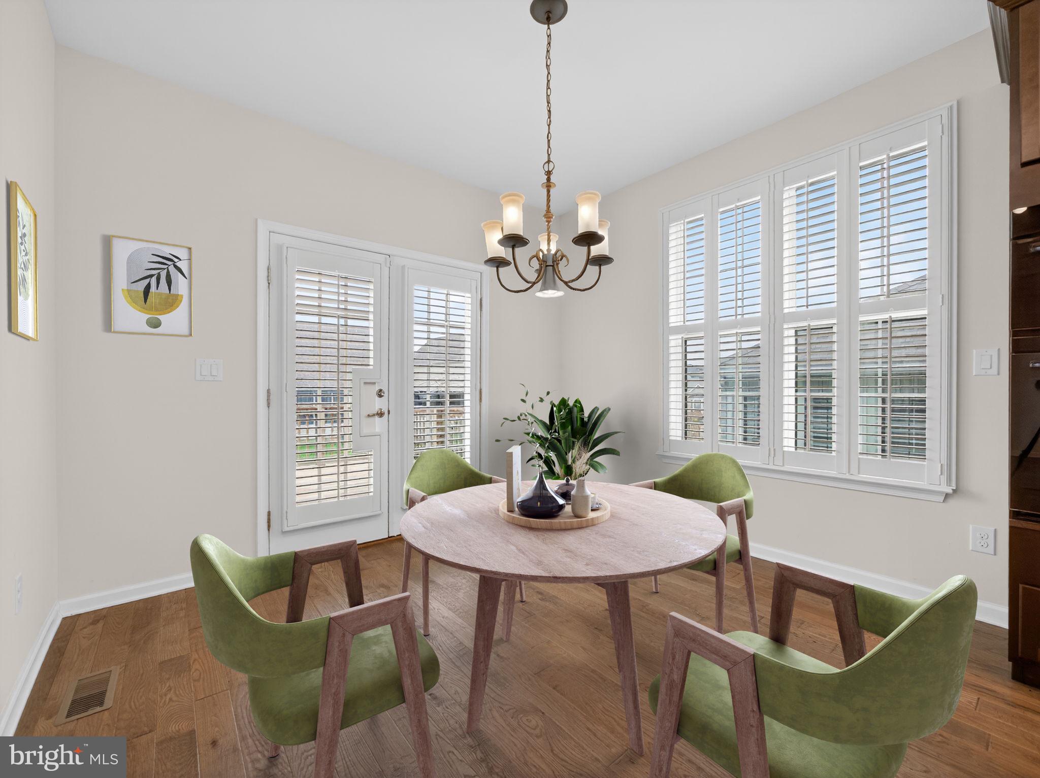 INDIAN CREEK - Residential