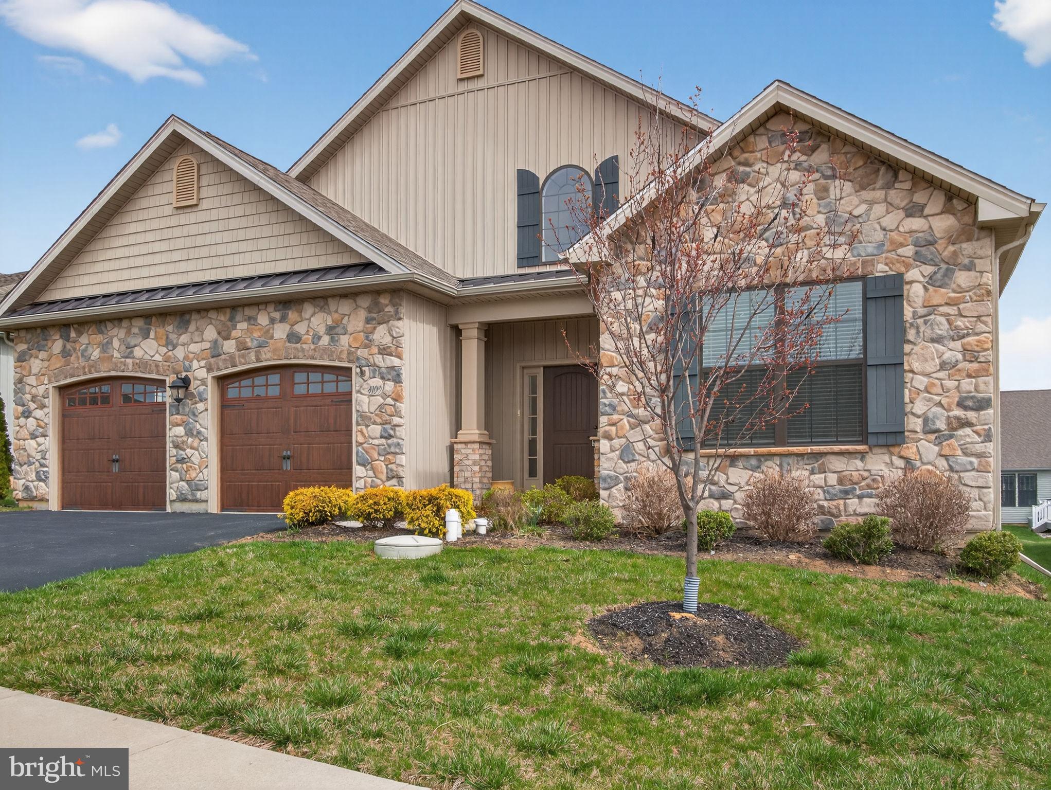 INDIAN CREEK - Residential